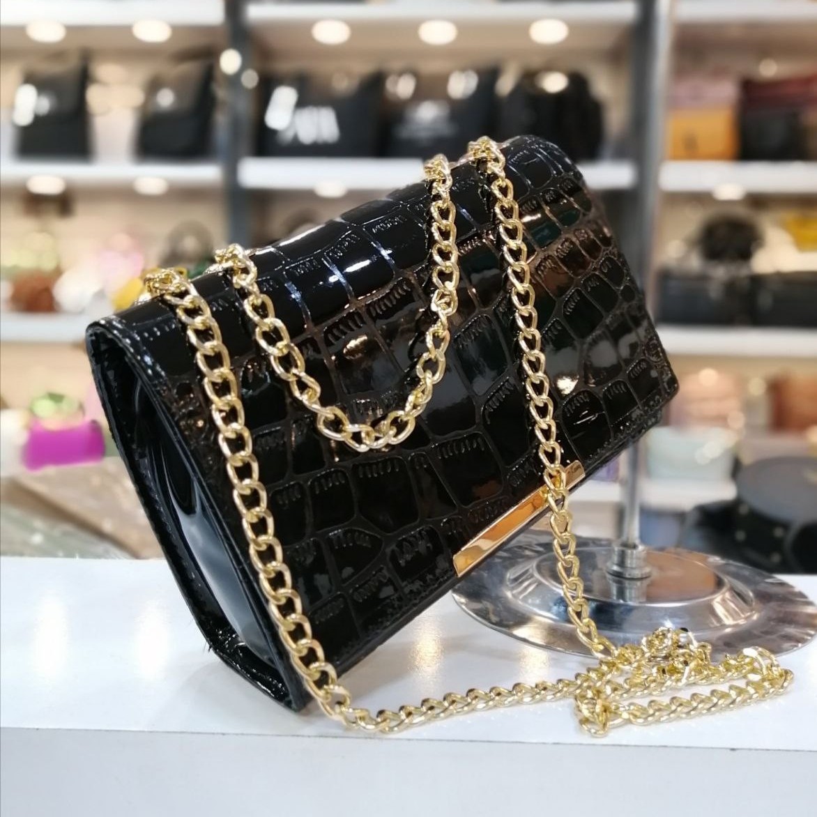 کیف مجلسی زنجیر طلایی شیک و خوشگل زنانه