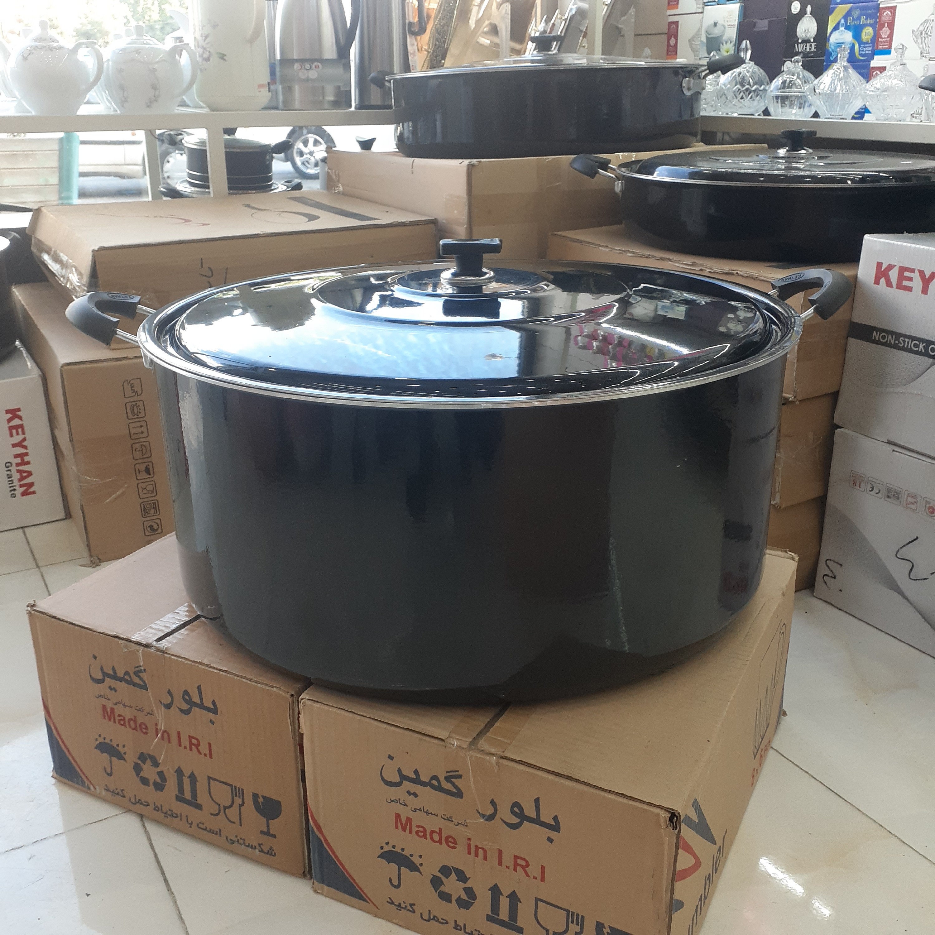 قابلمه بزرگ گرانیتی سه لایه مخصوص مراسمات سایز 60