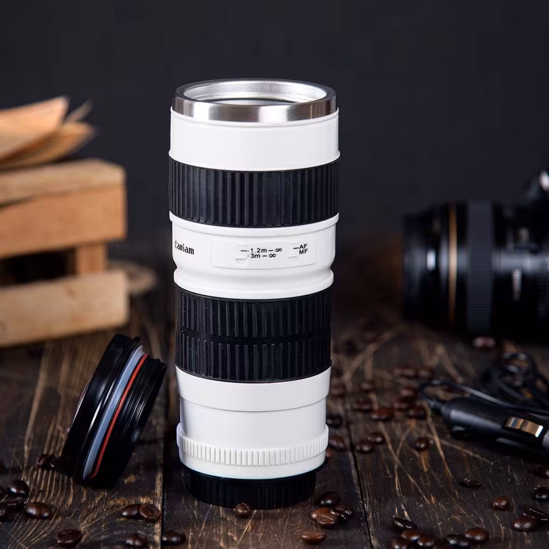 ماگ طرح لنز دوربین بلند سفید مشکی درب شیشه ای