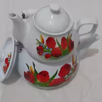 کتری و قوری رسا کتری یک و نه دهم لیتر لعابی و قوری نه دهم لیتر چینی  گادار