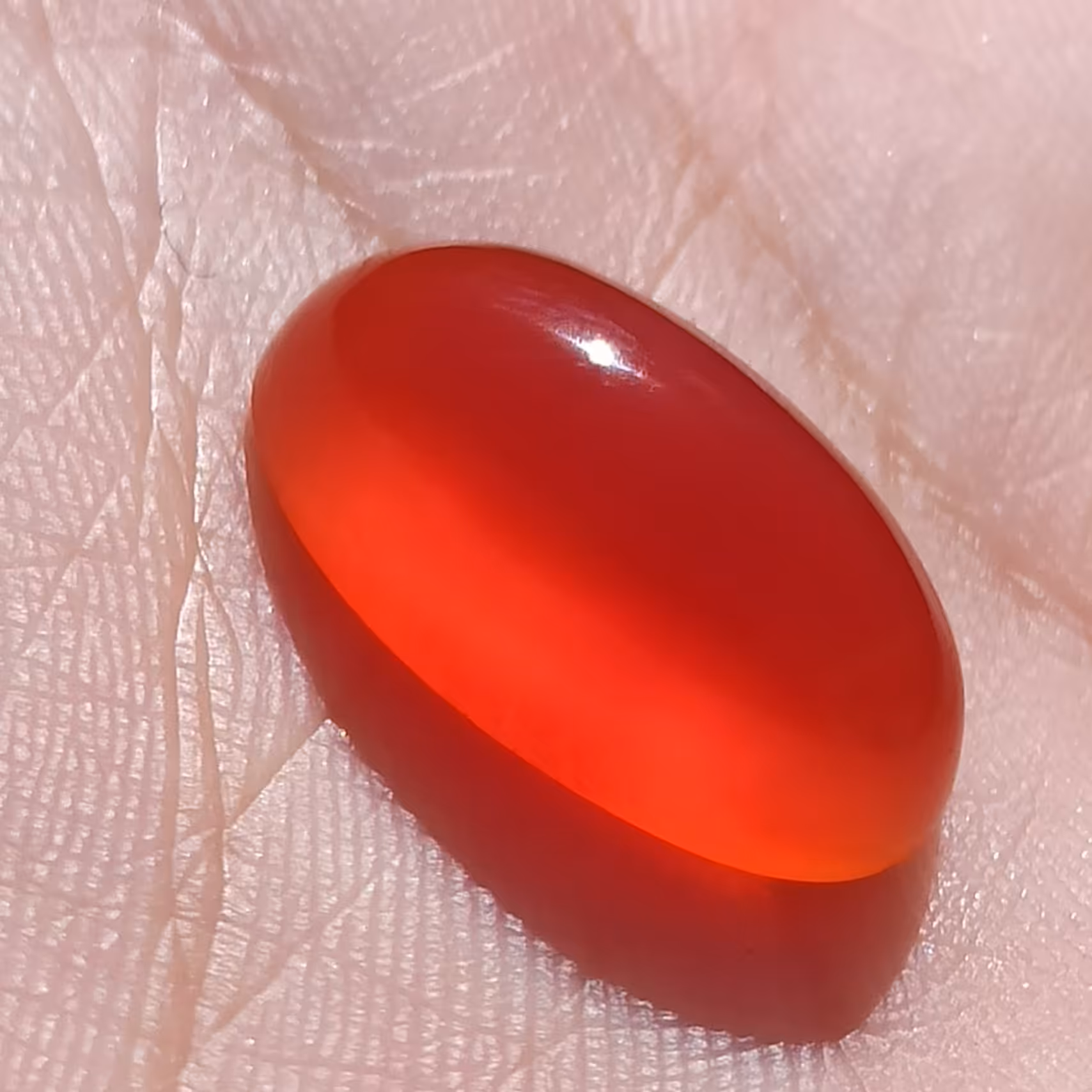 سنگ عقیق کلوخه پرتقالی آبدار لامپی زیبا