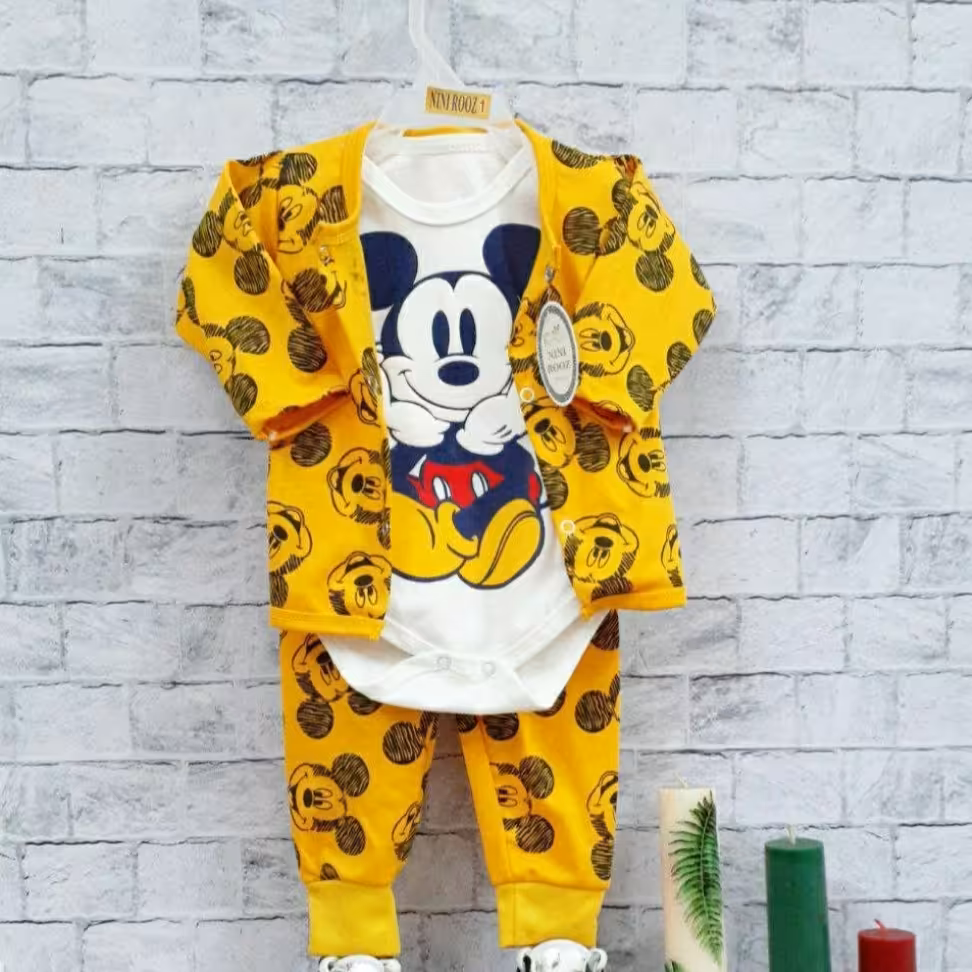 سه تیکه میکی موس زرد ،طرحی جذاب و با کیفیت ،اسپرت و زیبا 