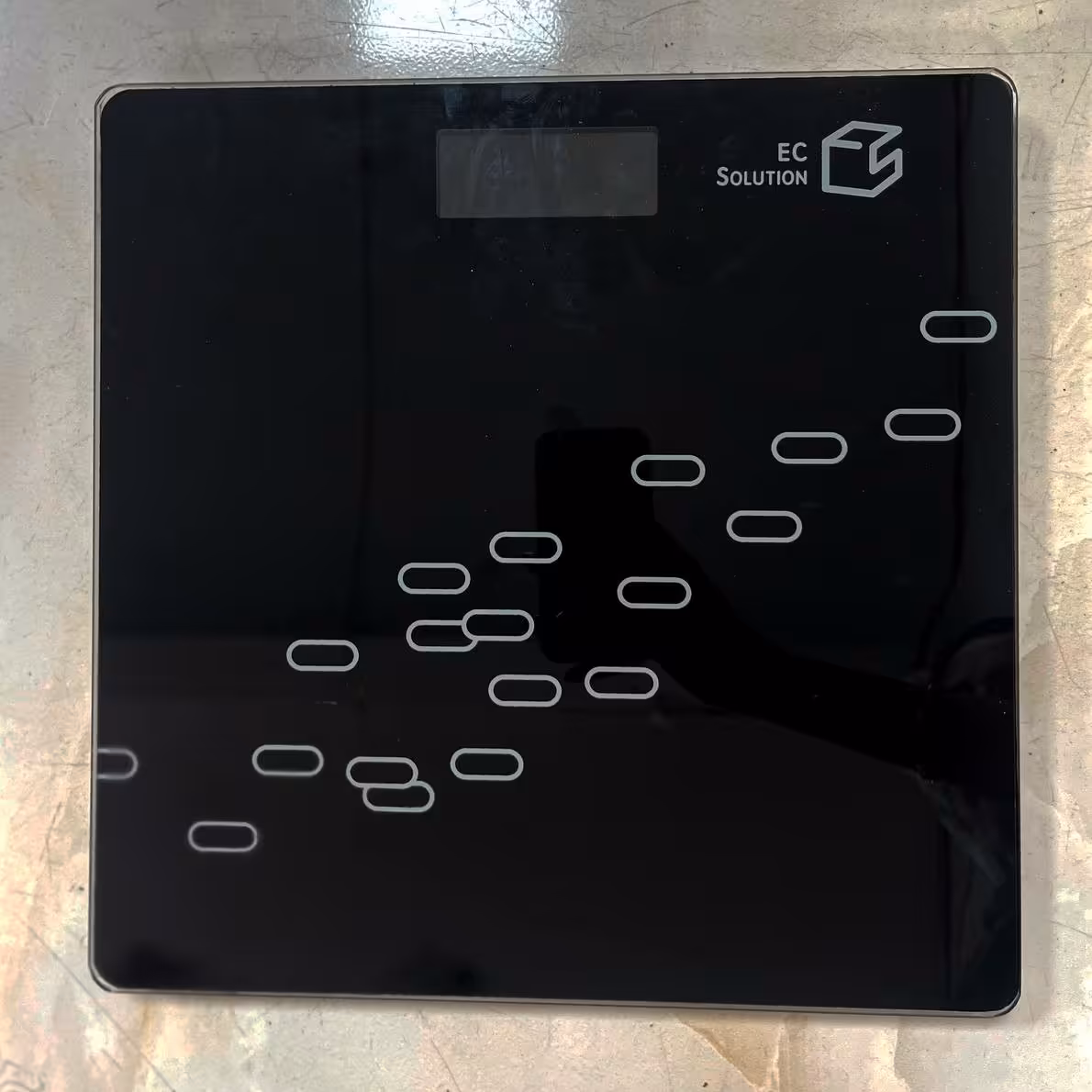 ترازو دماسنج دار خارجی جعبه سفید 
