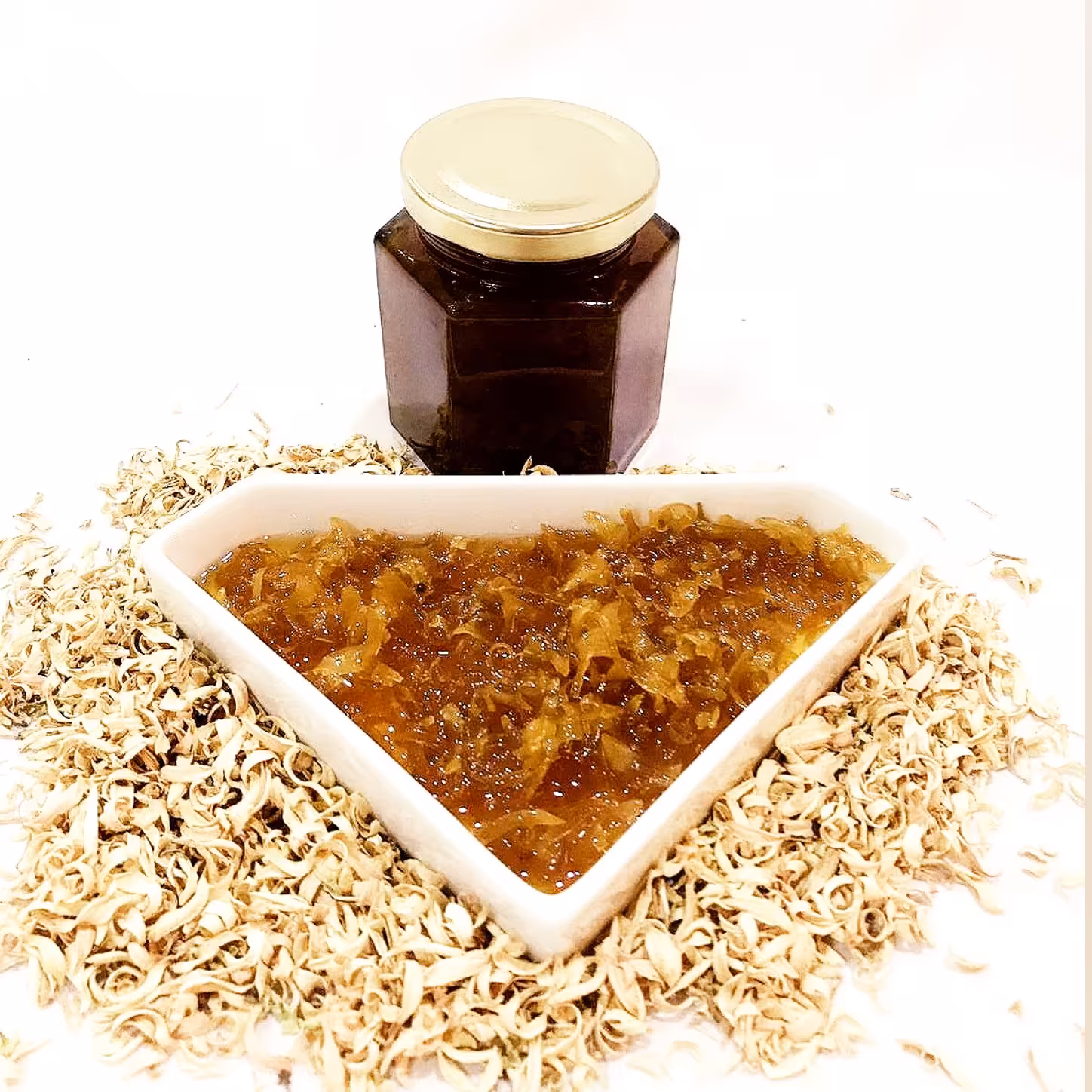 مربای بهار نارنج خانگی خوشمزه و خوش رنگ