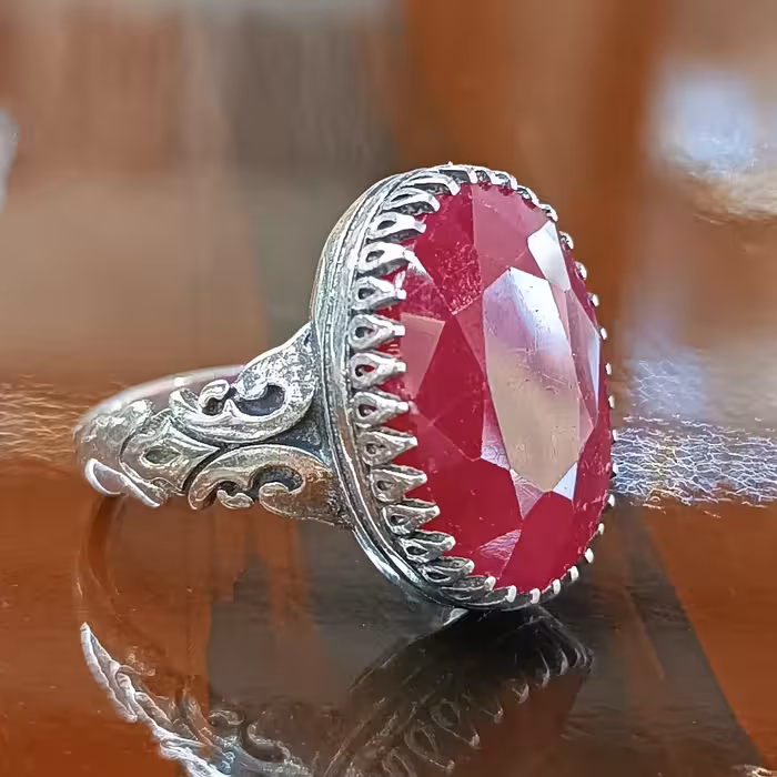 انگشتر یاقوت سرخ درجه 1