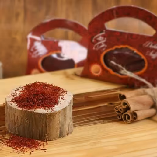 زعفران تمام گل دیلان خراسان