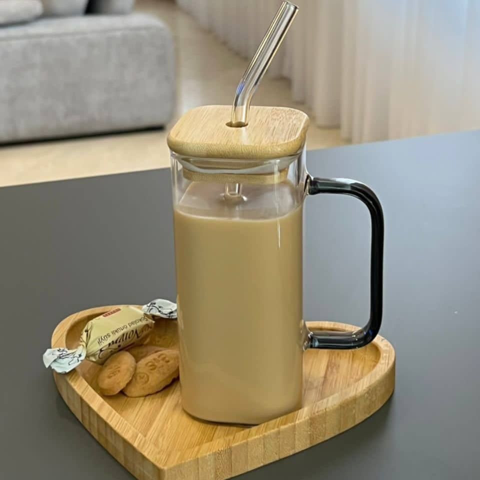 لیوان پیرکس نی دار یک عددی