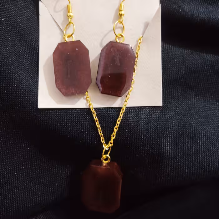 گوشواره گردنبند رزینی 