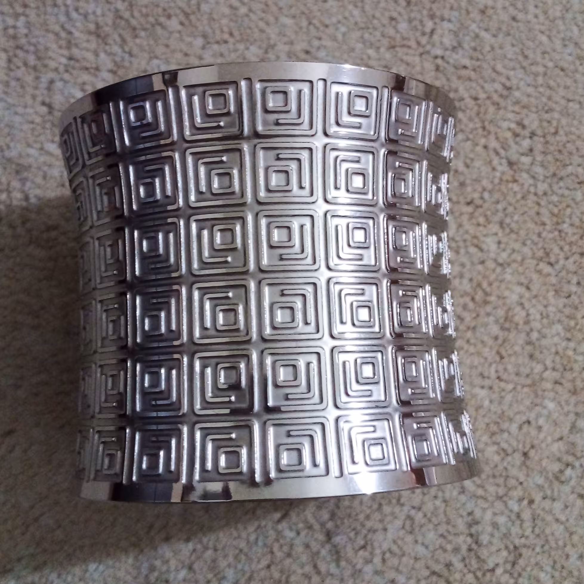 النگو فری سایز استیل دارای رنگ ثابت و ضدحساسیت و مارک استینلس استیل