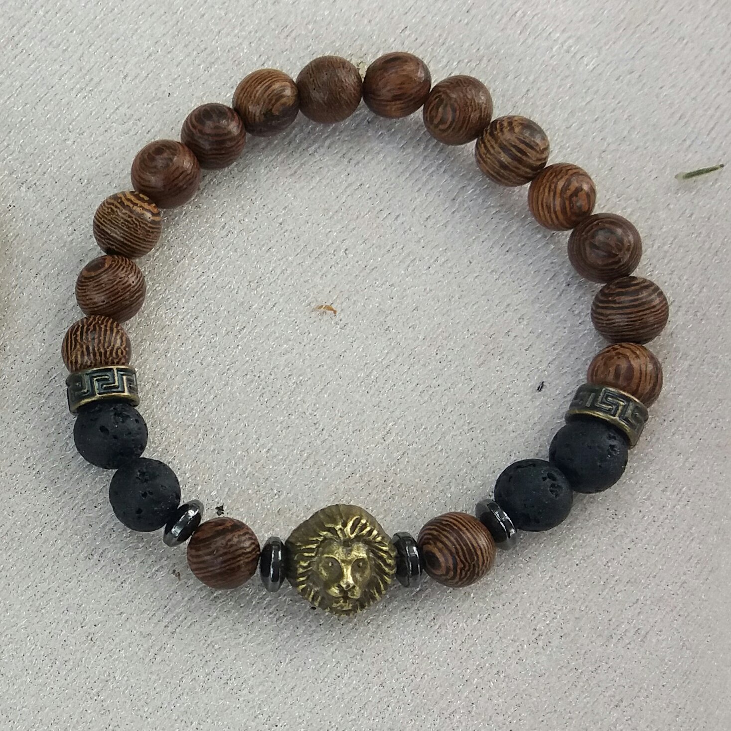 دستبند چوبی و سنگ اونیکس و حدید