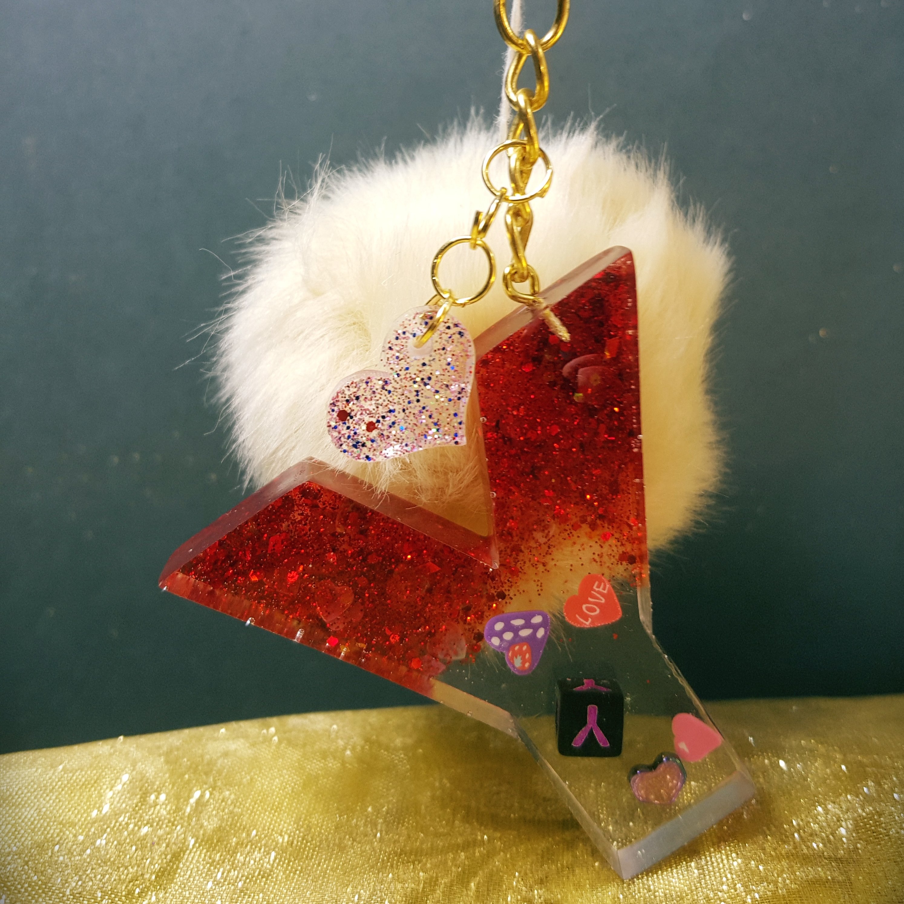 سرکلیدی حروف انگلیسی رزینی سایز 5 شیک و خاص