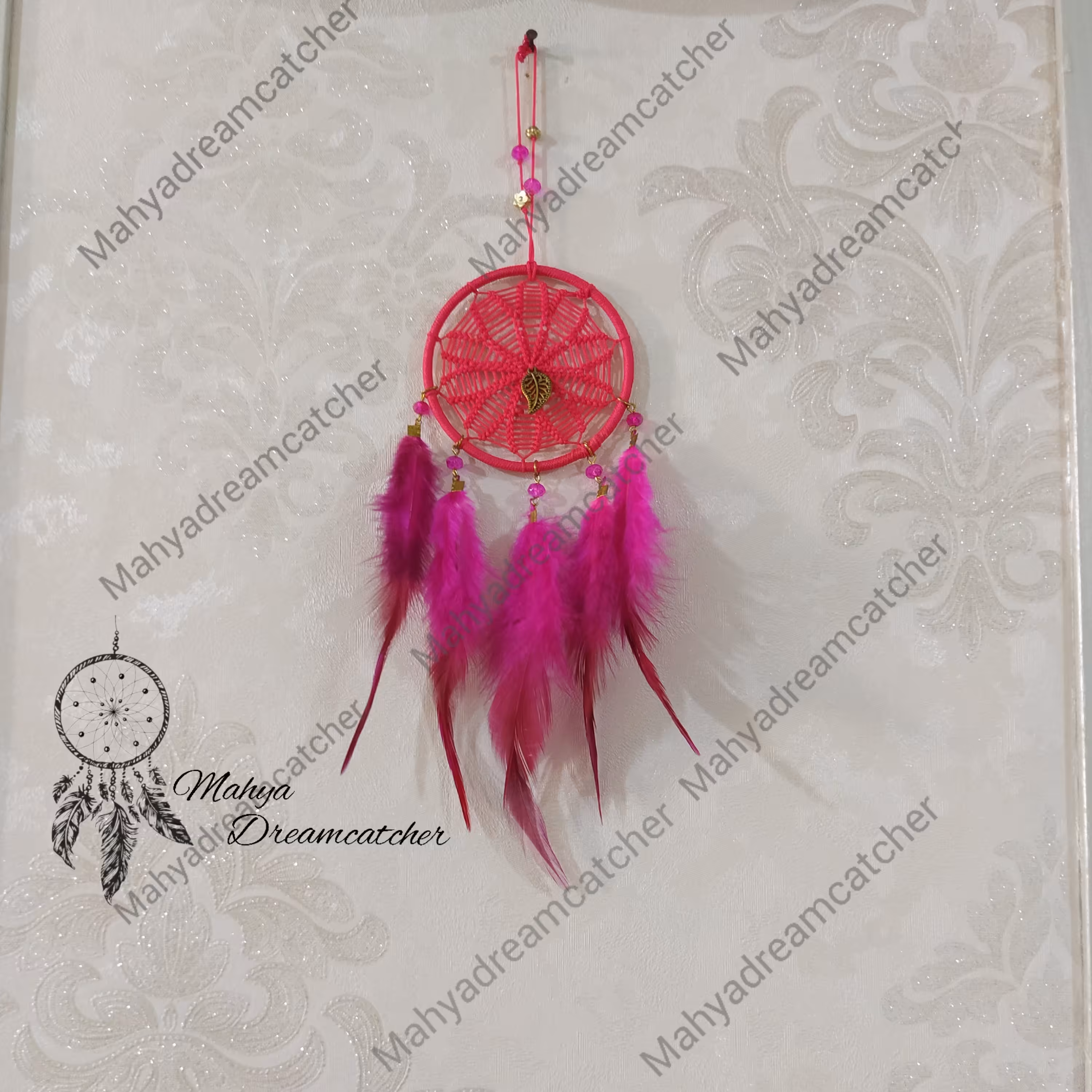  دریمکچر یا کابوسگیر  پرطرفدار آویز ماشین یا آویز دیواری   سایز 7 طرح گل  کد 08