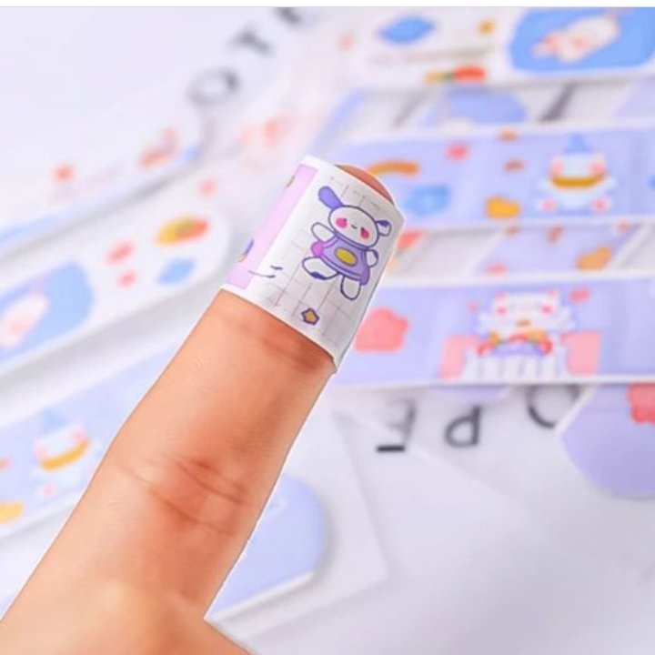 چسب زخم فانتزی