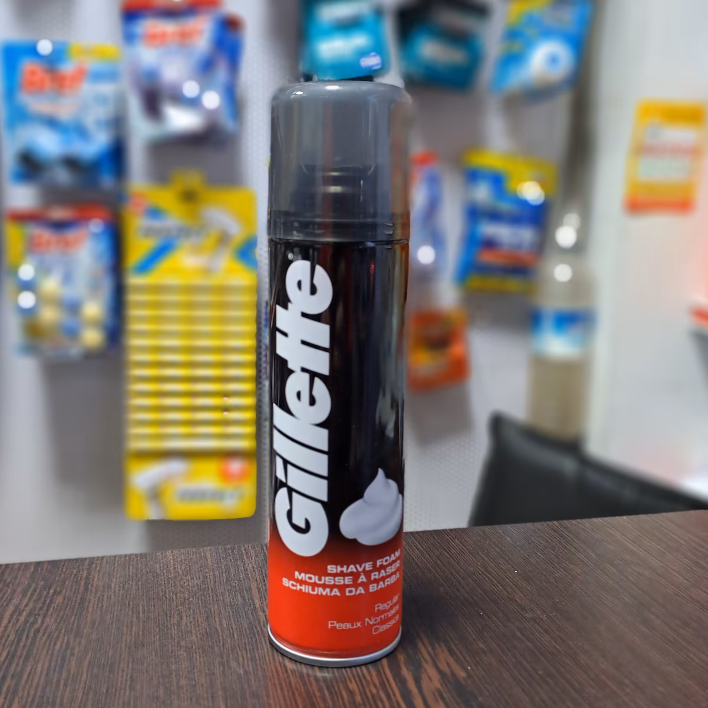 فوم اصلاح رگیولار ژیلت 200 میلی لیتر