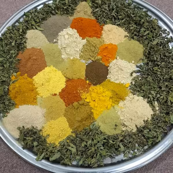 ادویه 24 قلم