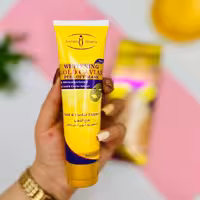 گلد ماسک ایچون بیوتی لایه بردار و آبرسان صورت