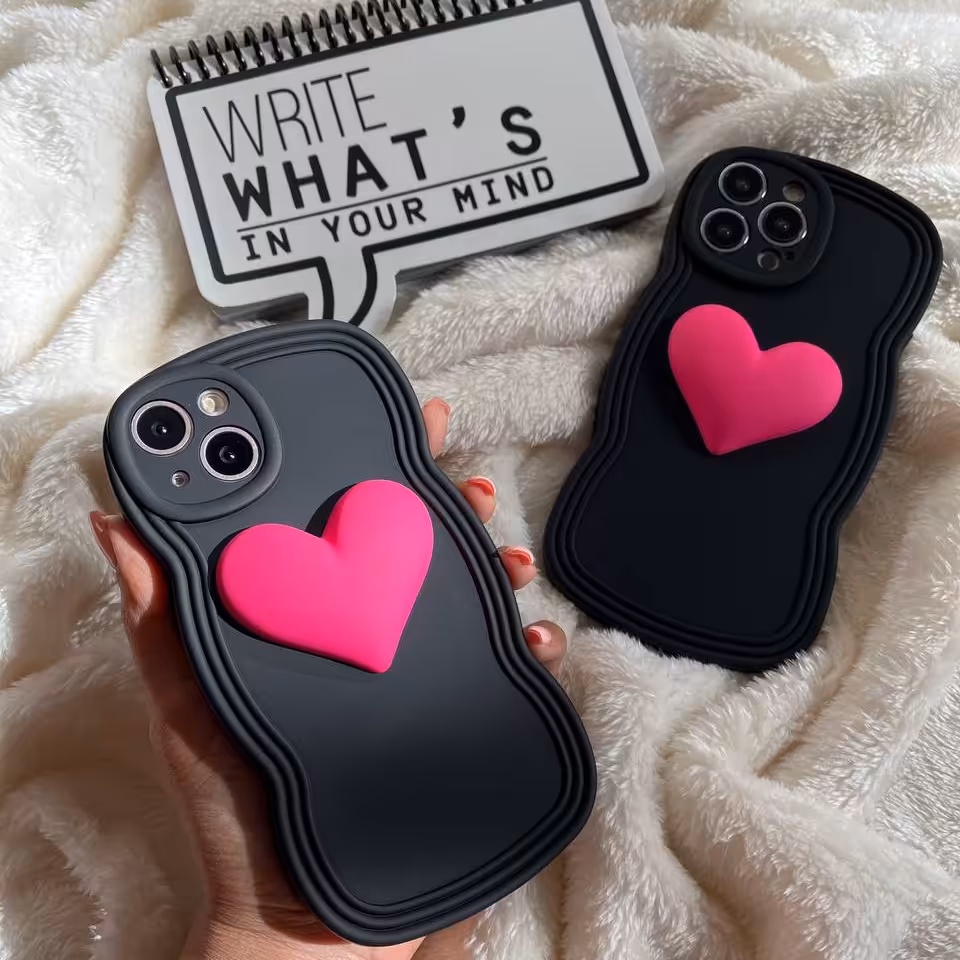 قاب گوشی مدل قلب ابری