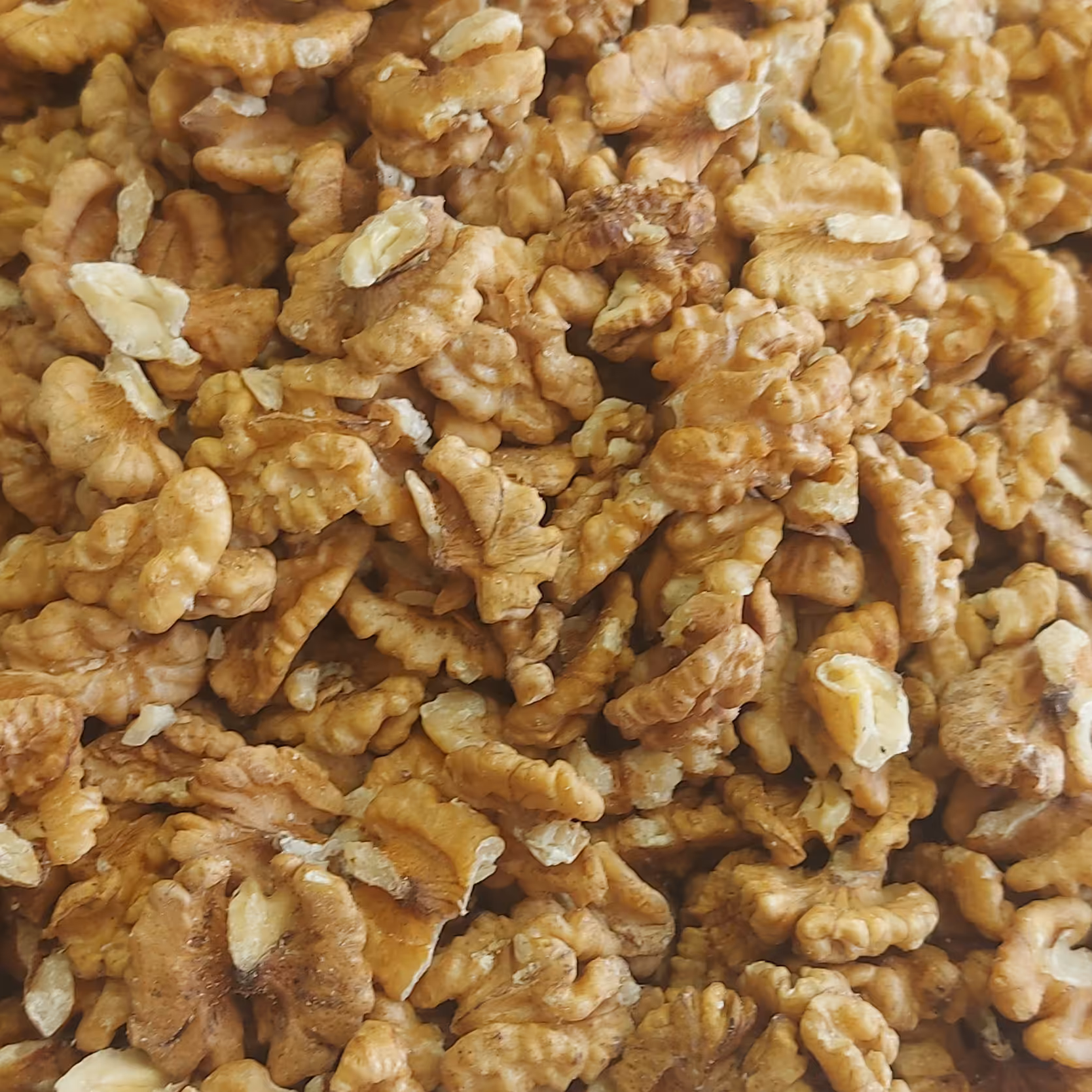 مغز گردو اعلا دماوند