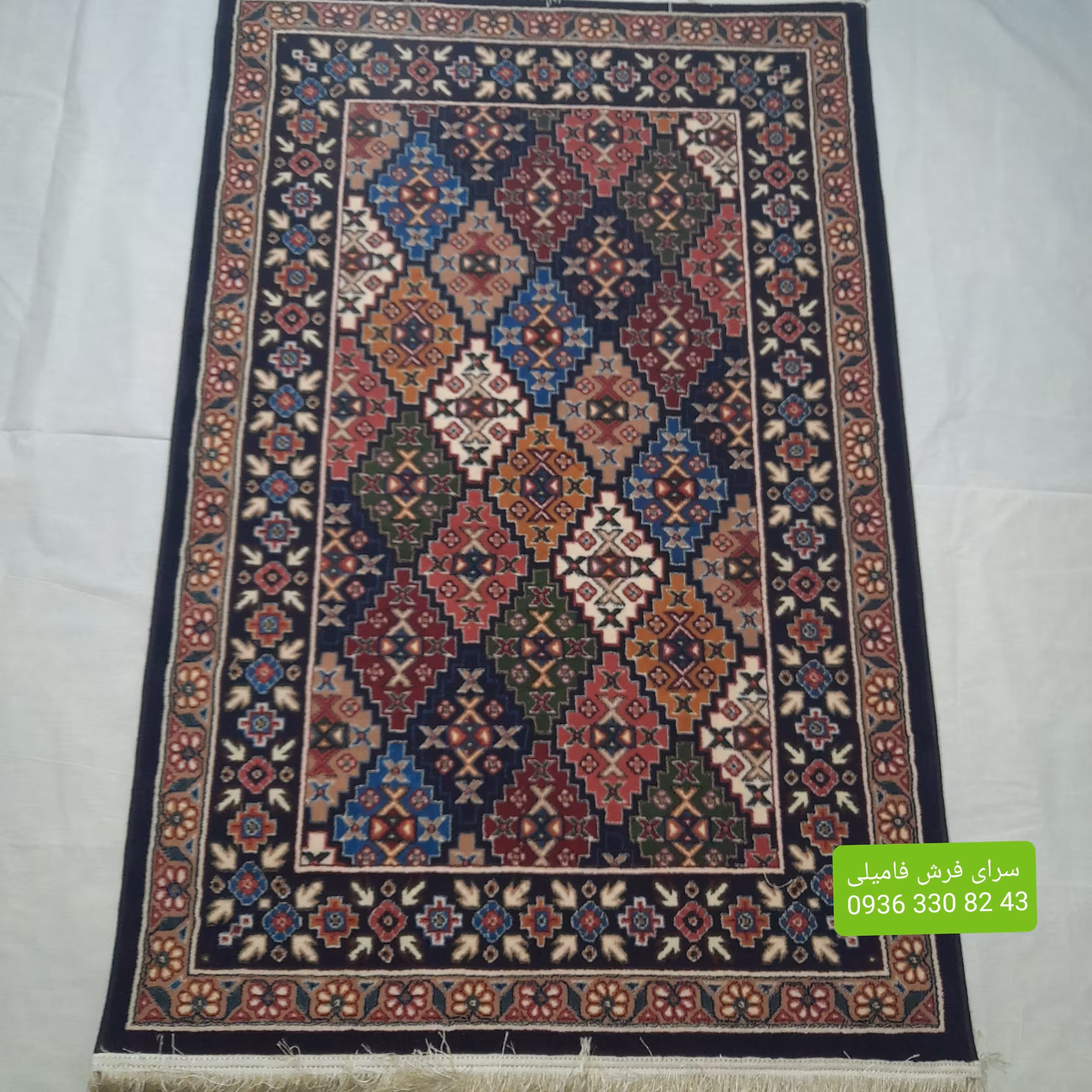 فرش فانتزی 500شانه طرح خشتی 6 متری کد 1065