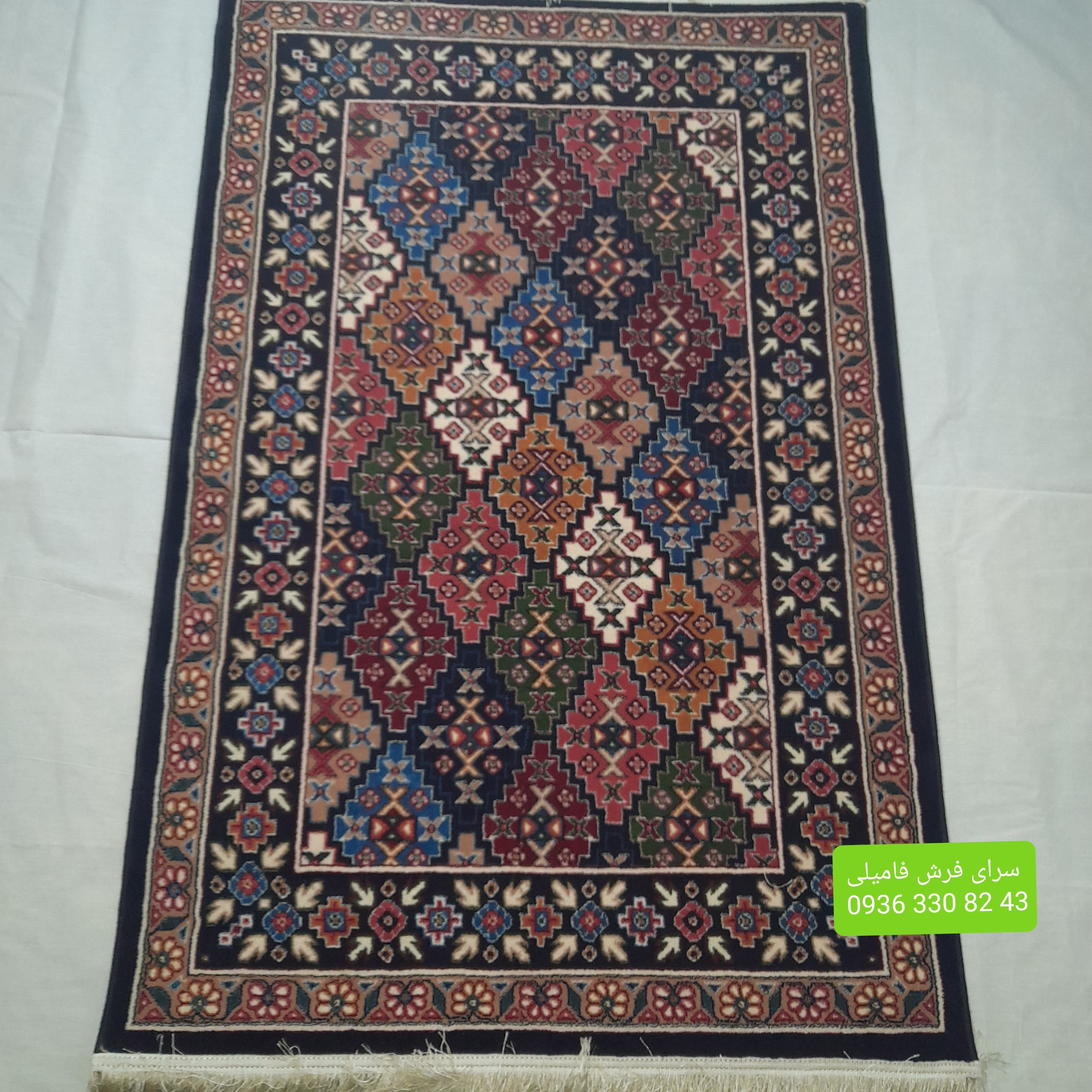 فرش فانتزی 500شانه طرح خشتی 6 متری کد 1065