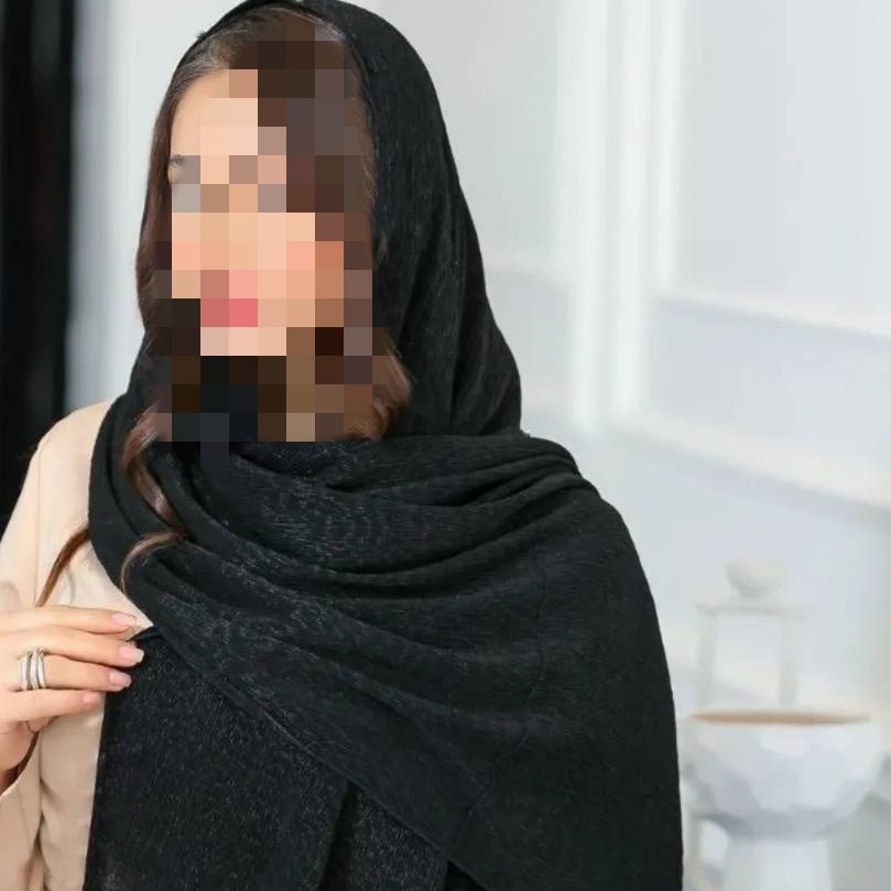 شال مشکی پلیسه لمه دنیز