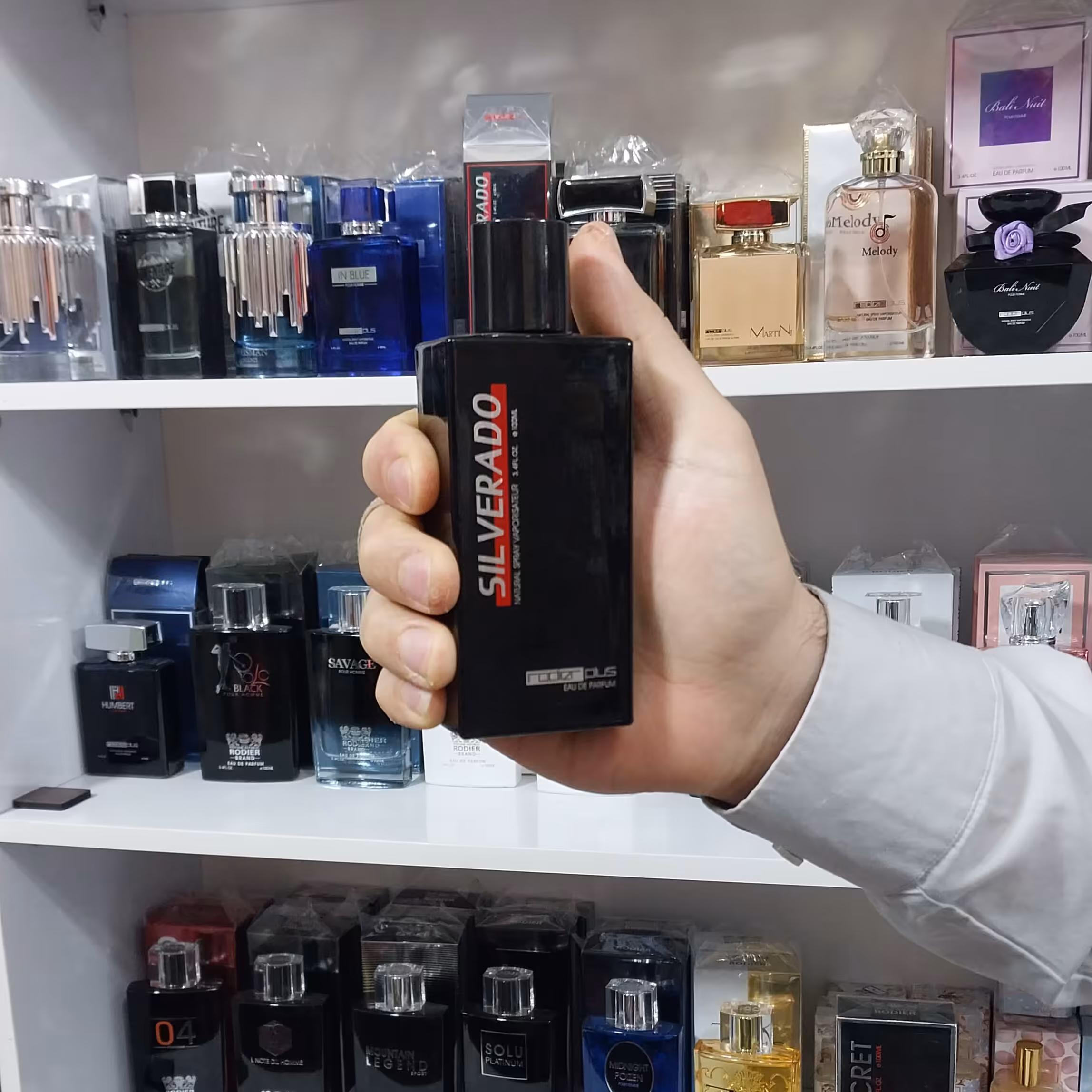 ادو پرفیوم مردانه رودیر پلاس مدل SILVERADO حجم 100 میلی لیتر

