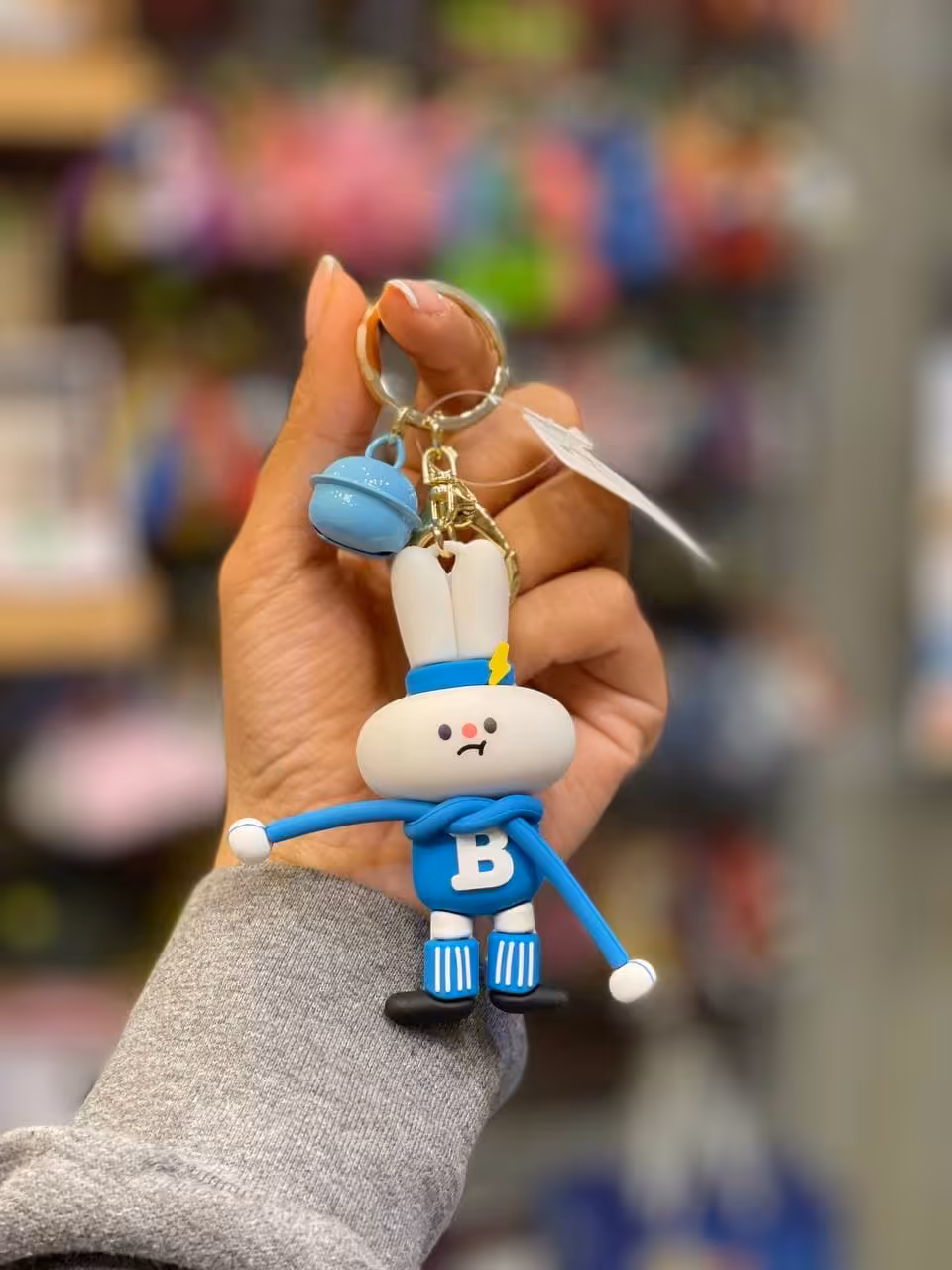 جاسوییچی خرگوش دست دراز