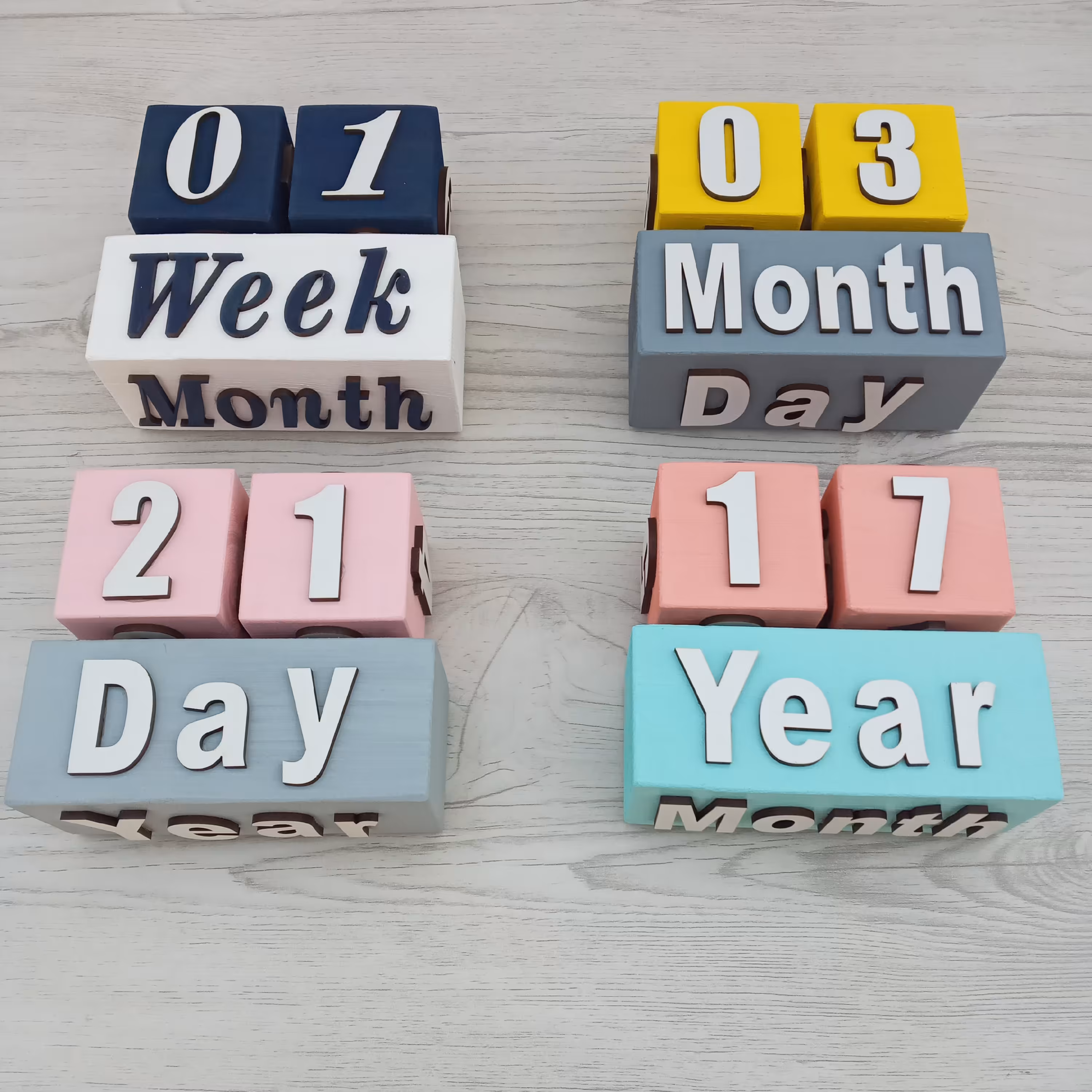 گاهشمار چوبی با حروف mdf