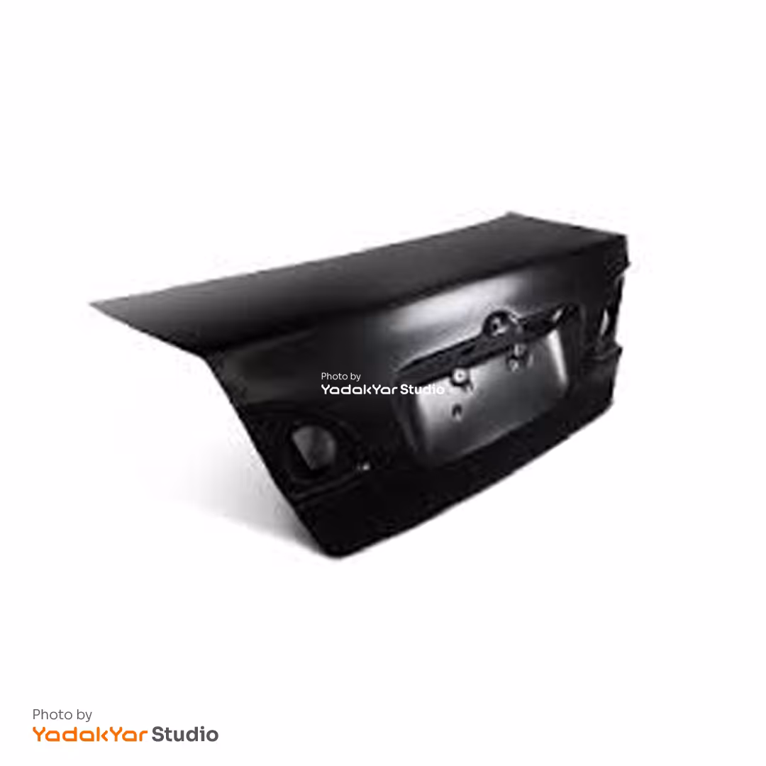 درب صندوق خام عقب سورن ایساکو