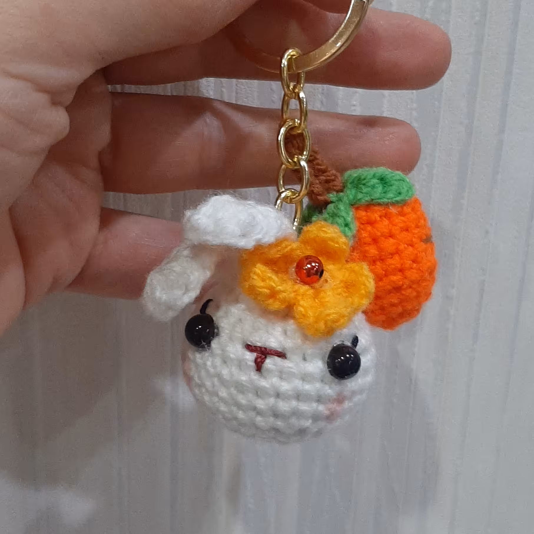 سر کلیدی خرگوش و هویج بافته شده با قلاب بهمراه سرکلیدی