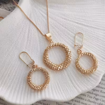 نیمیت ژوپینگ طرح دایره طلایی