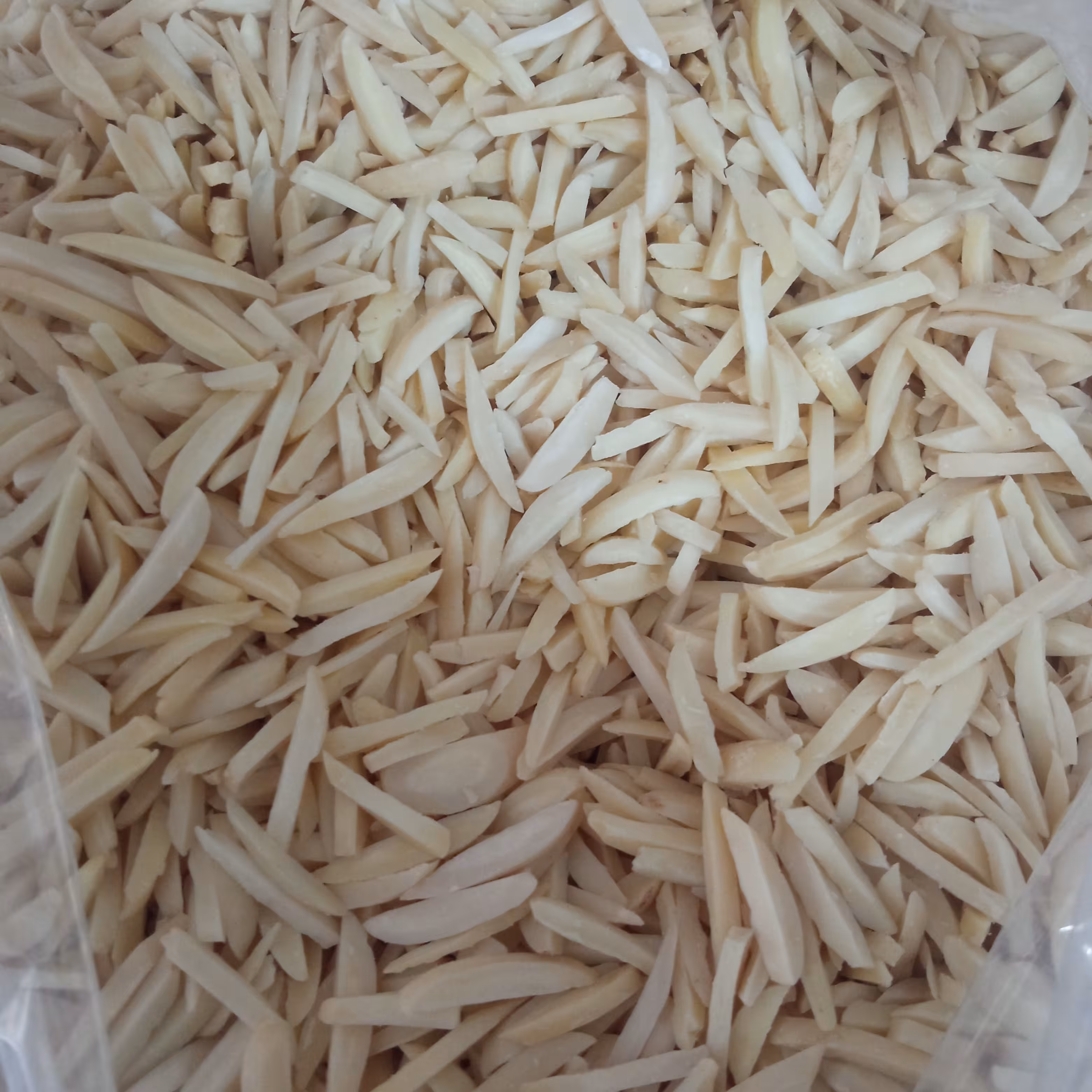 خلال بادام درختی امسالی