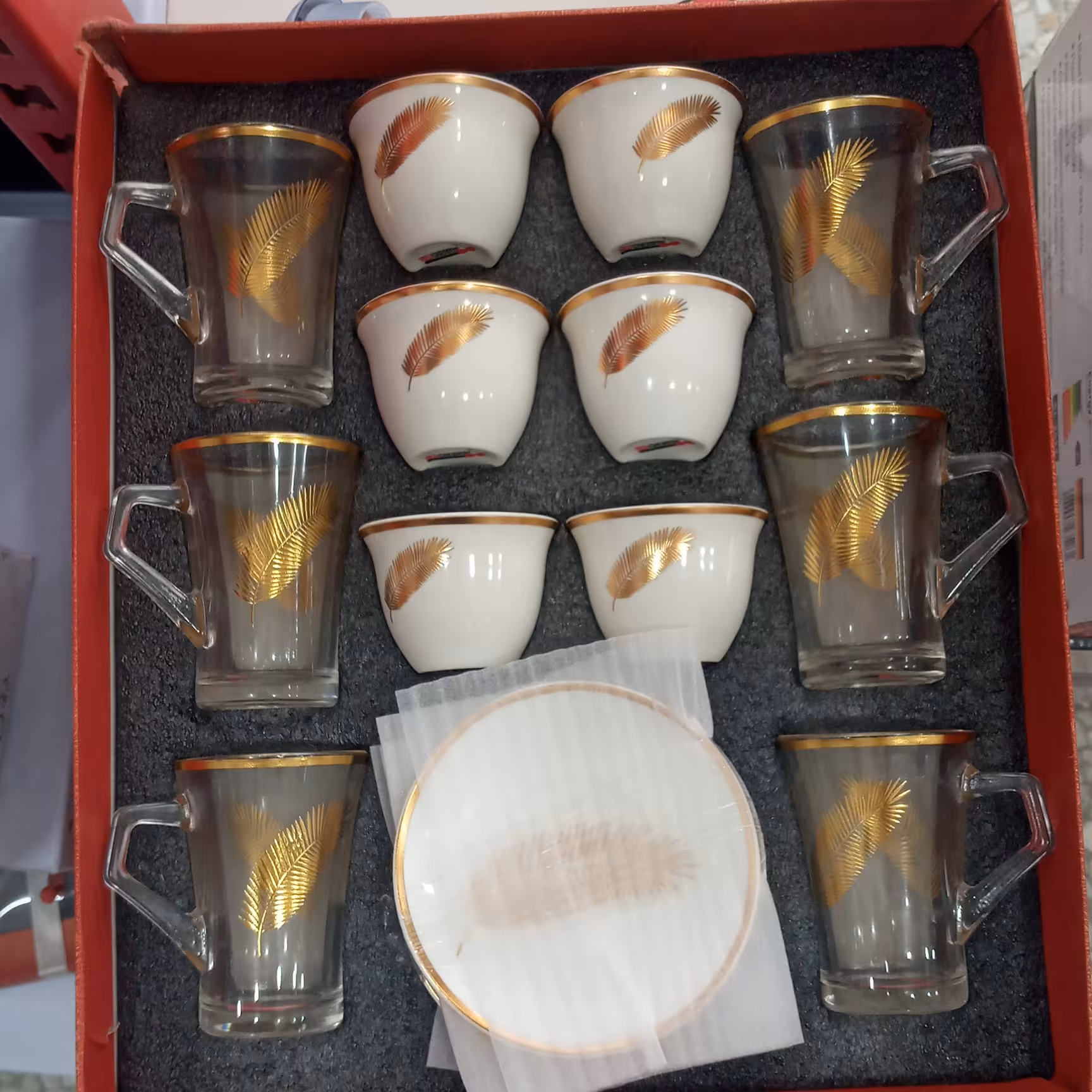 سرویس فنجان و چای خوری