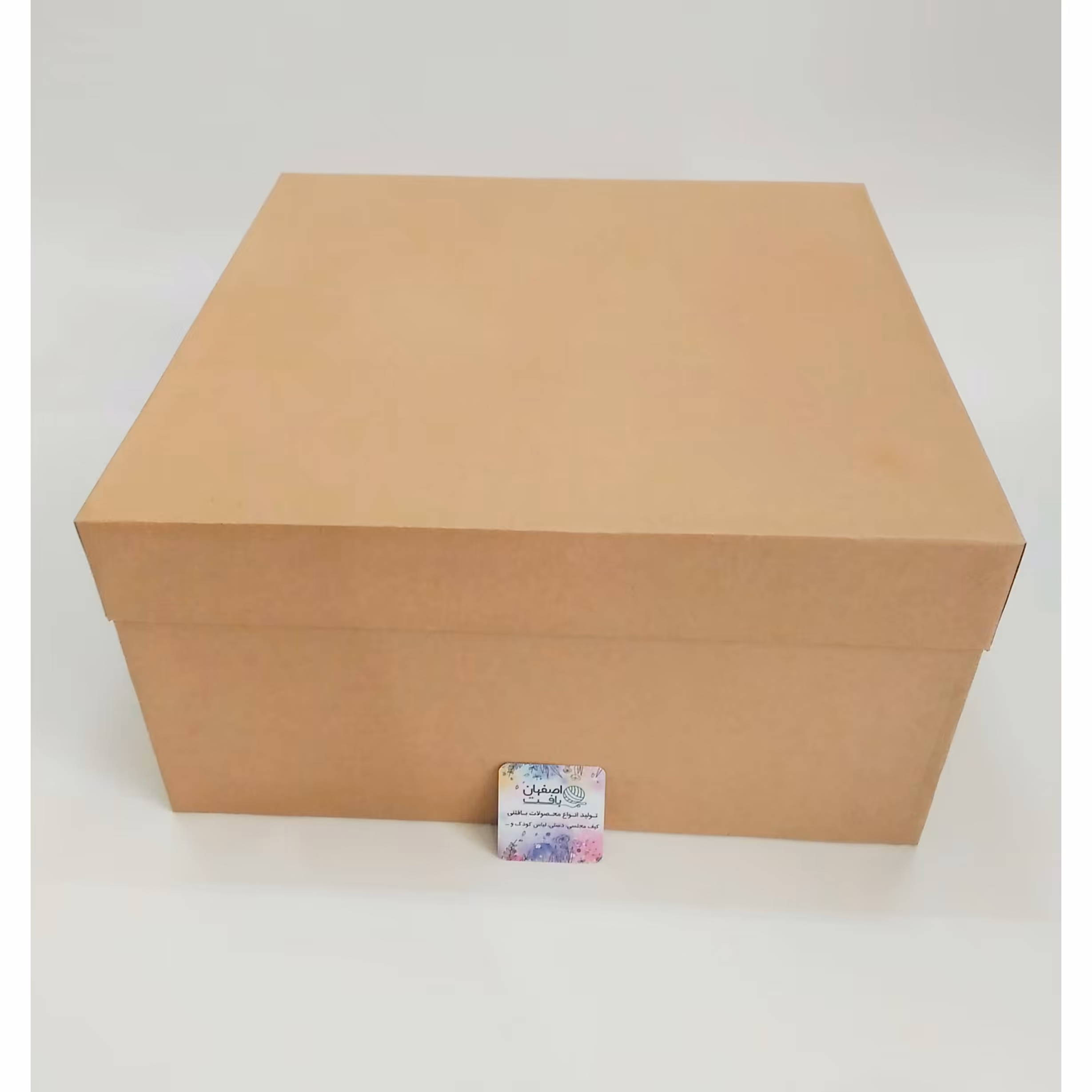 باکس بزرگ کرافت  41در 41 ارتفاع 20 سانت هاردباکس غول باکس  فقط شهر اصفهان 