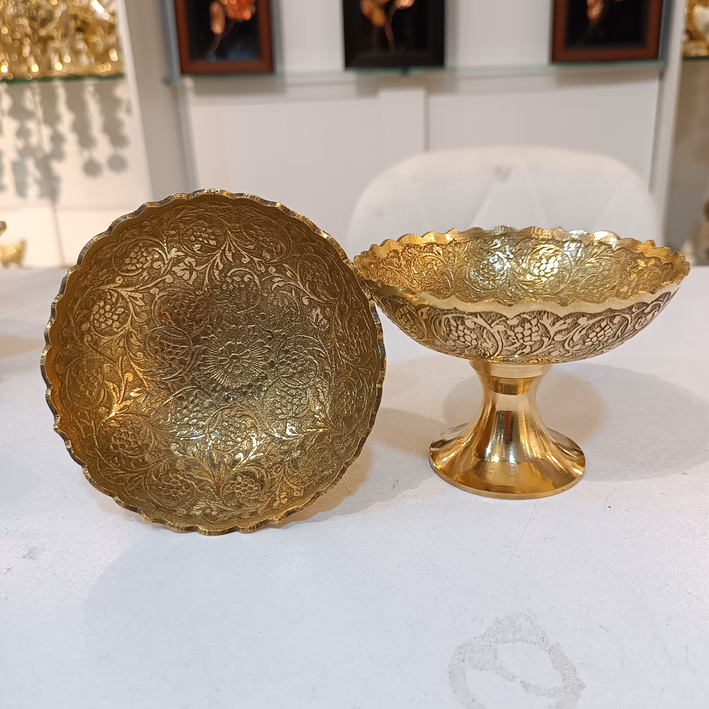 ست6 تایی پیاله برنجی(برنز)وارداتی لبه ریز طرح گل و انگور کیفیت درجه یک بدون تغییر رنگ