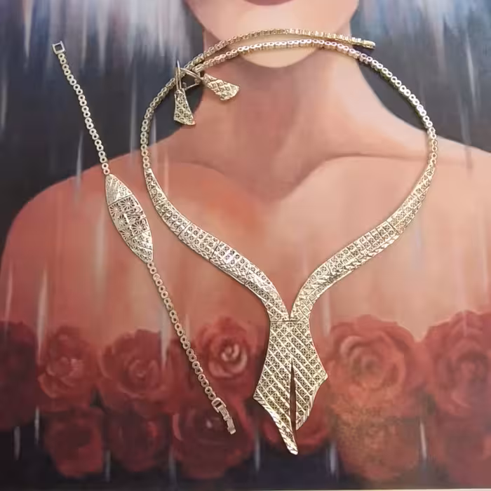 سرویس نقره ای عروس