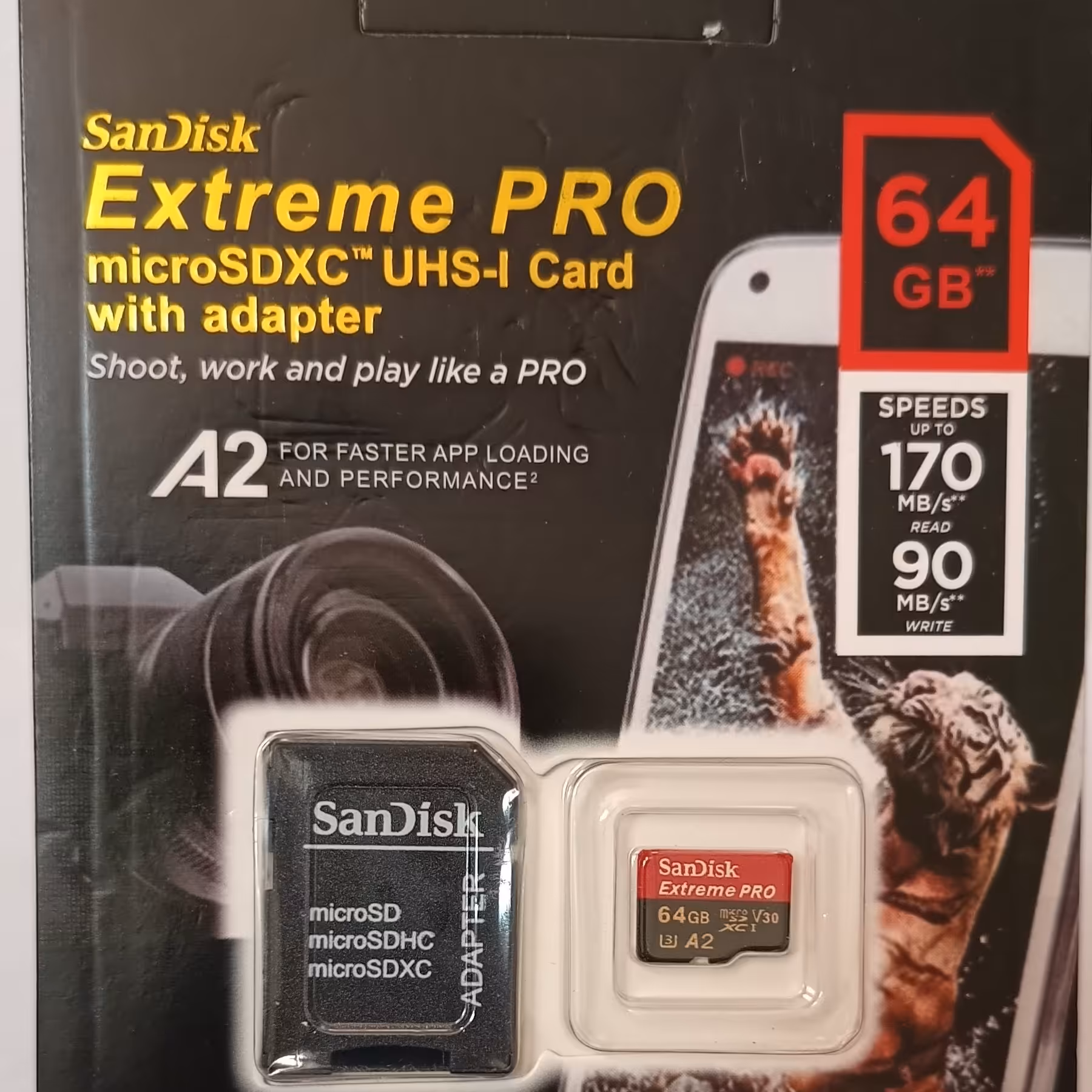 حافظه(رم) گوشی 64 Gb پر سرعت u3 برند SanDisk A2 سرعت خواندن 170  mb و سرعت نوشتن 80 mb میباشد . 