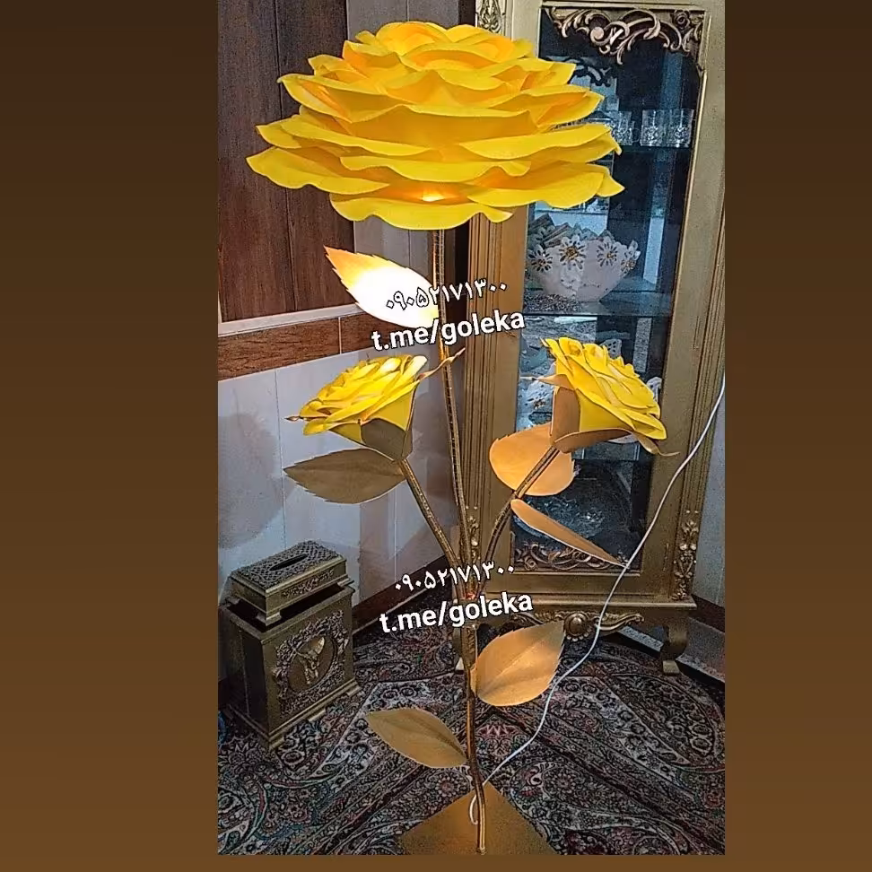  گل فومی غول پیکر پایه دار آباژوری