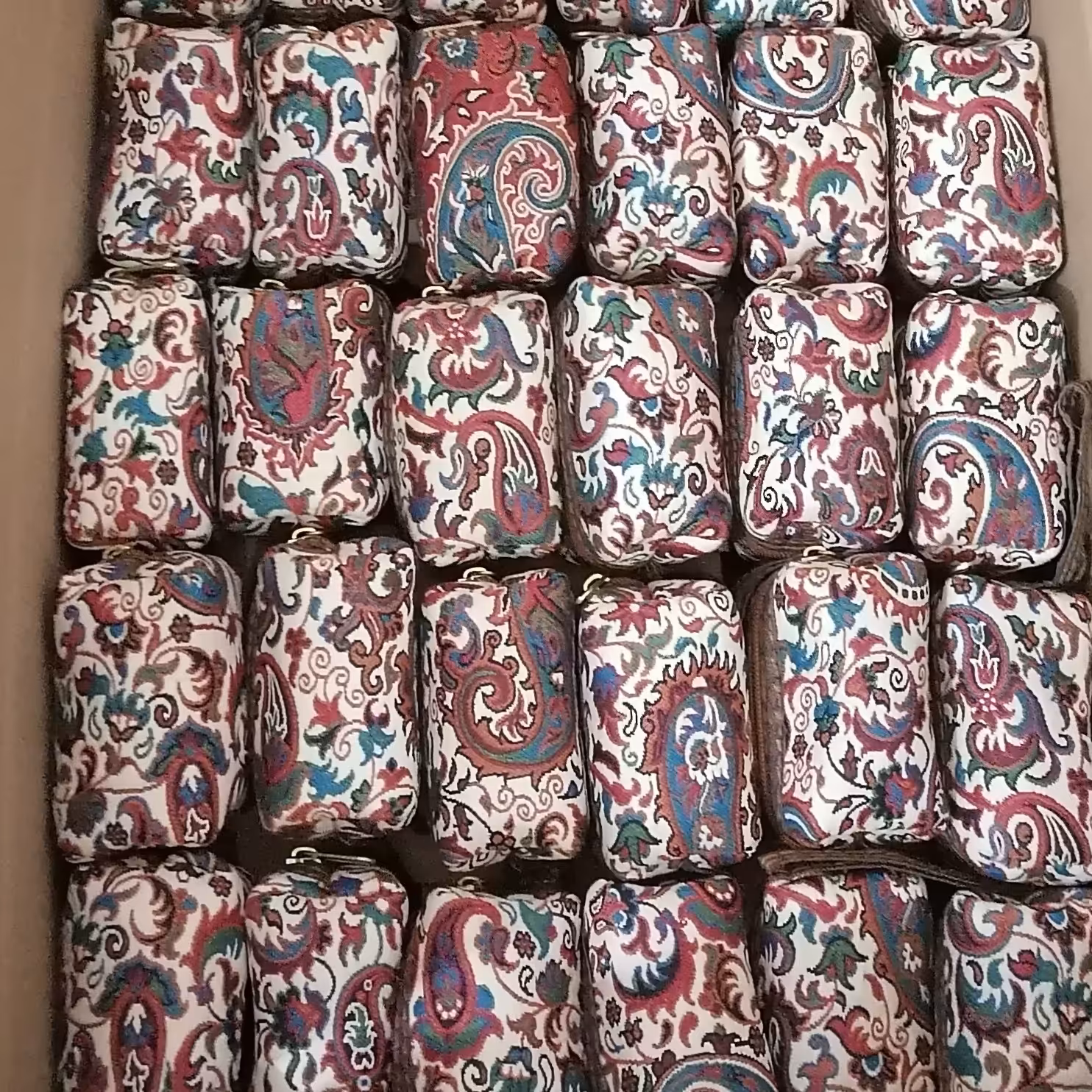 جا هندزفری و جاکلیدی ترمه با کیفیت و تنوع رنگی جذاب