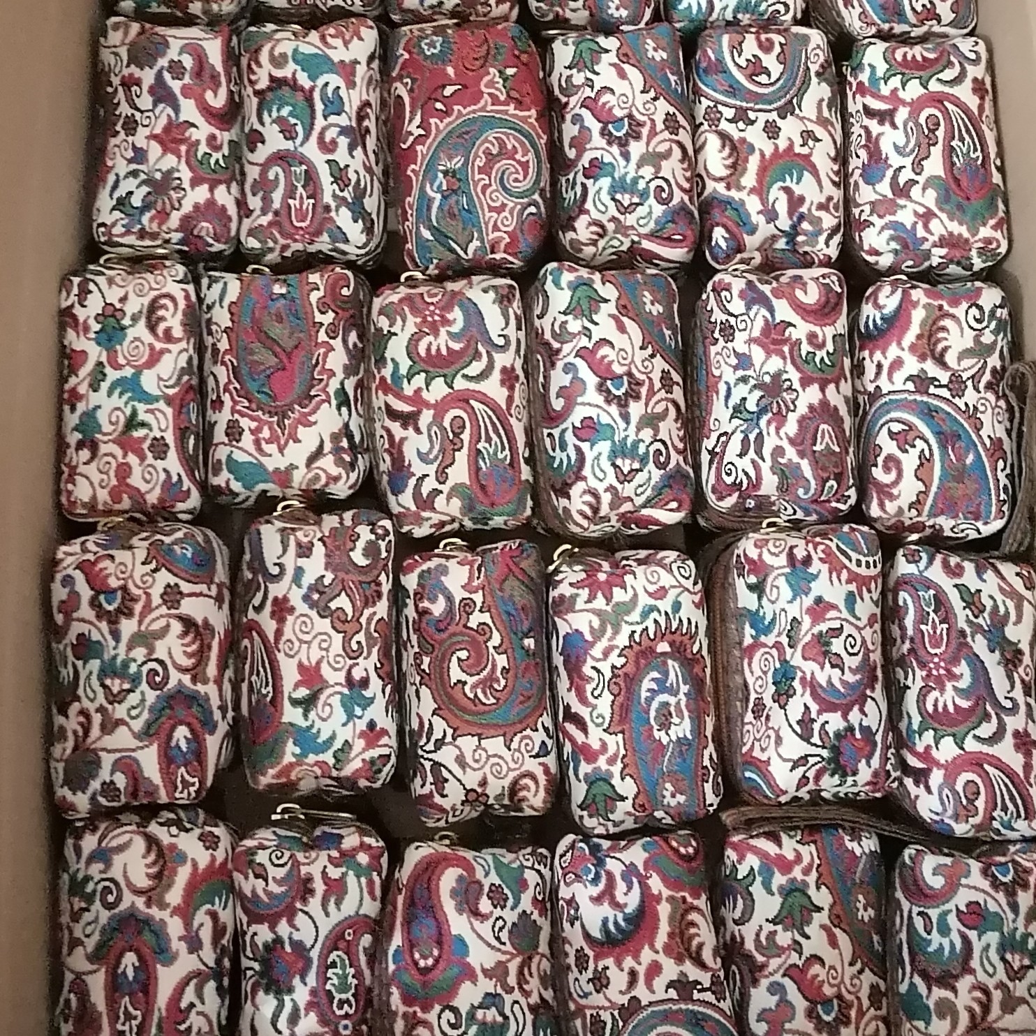 جا هندزفری و جاکلیدی ترمه با کیفیت و تنوع رنگی جذاب