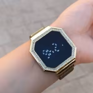 ساعت لمسی بند مگنتی