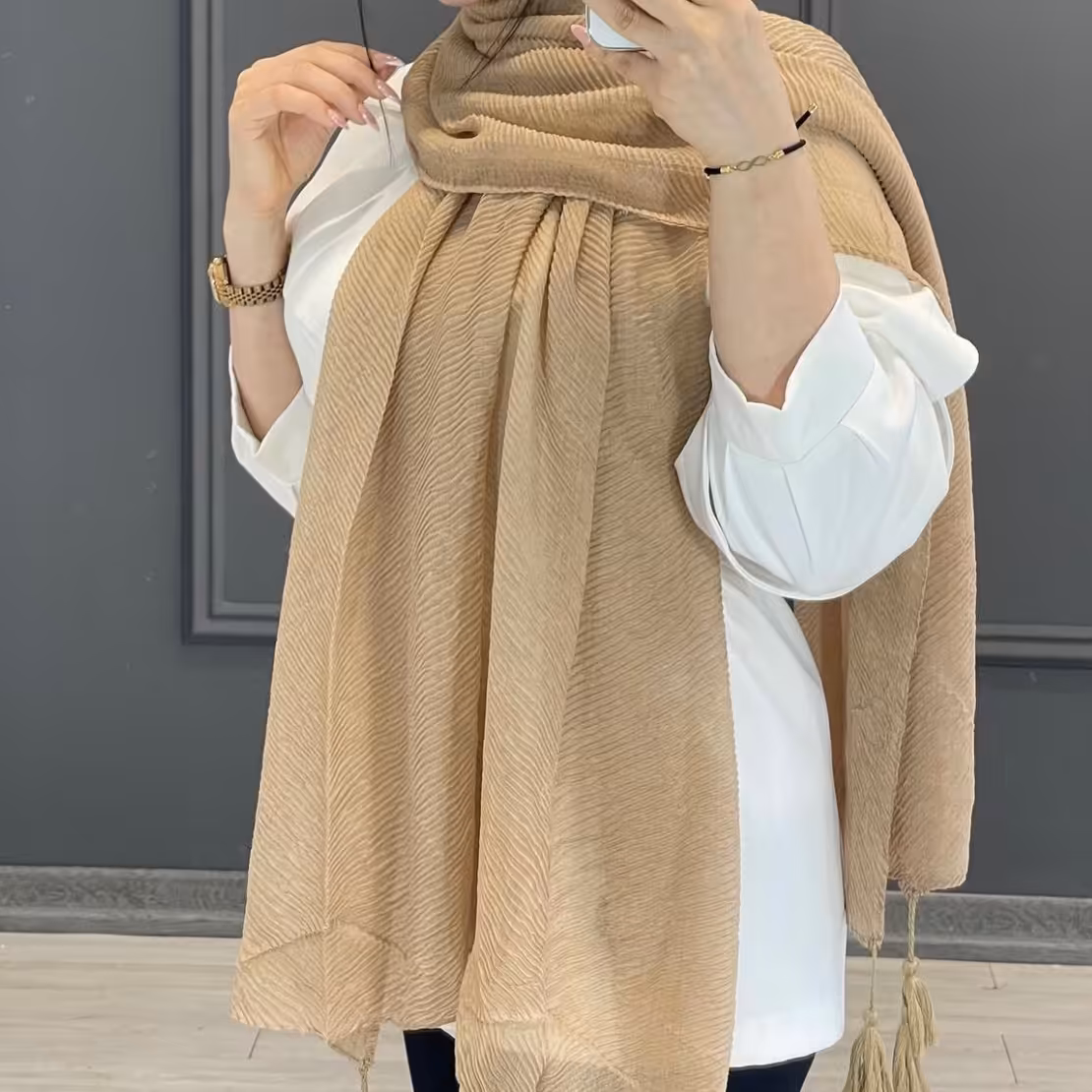 شال ساده پلیسه با ضمانت جنس در رنگ های بی نظیر