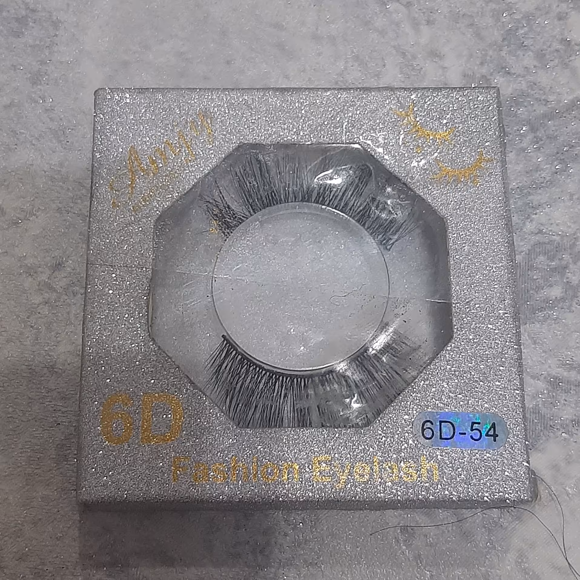 مژه مصنوعی  6 بعدی fashion پر حجم و بلند 