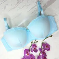 سوتین اسفنجی فنردار نخی آبی برند تی یو انگلیسی سایز 85B 