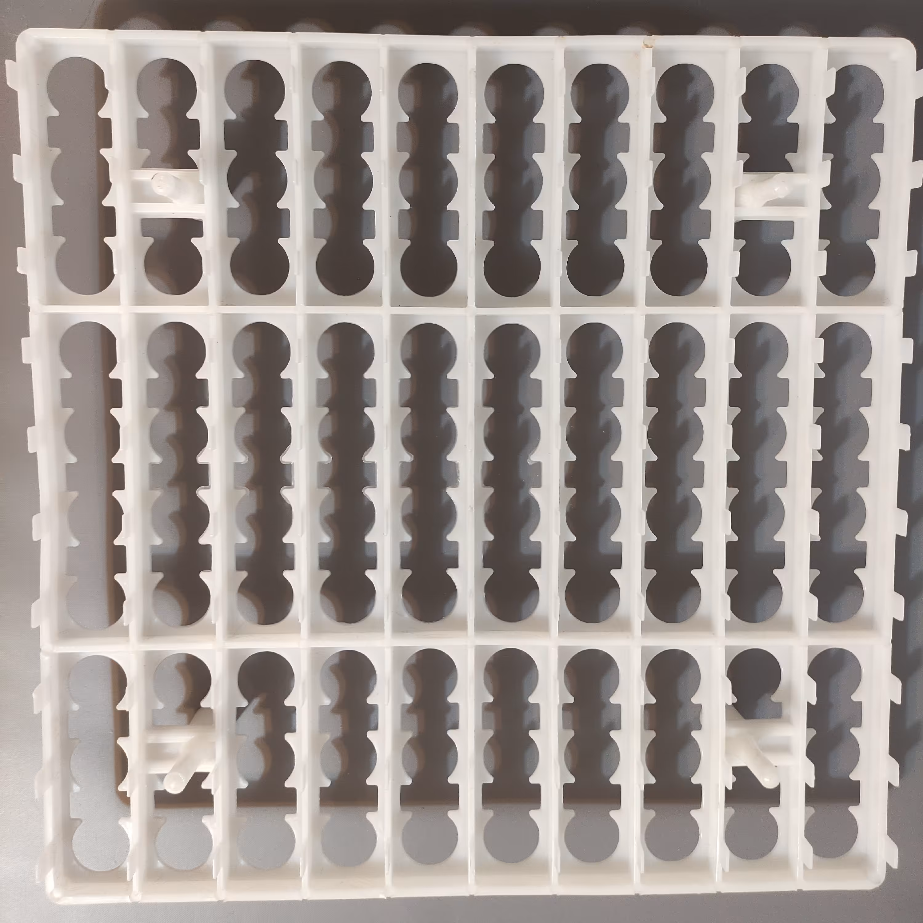 شانه بلدرچین 96عددی (پس کرایه)