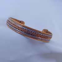 دستبند دستیاز مسی مناسب آقایان و خانم های شیک پسند