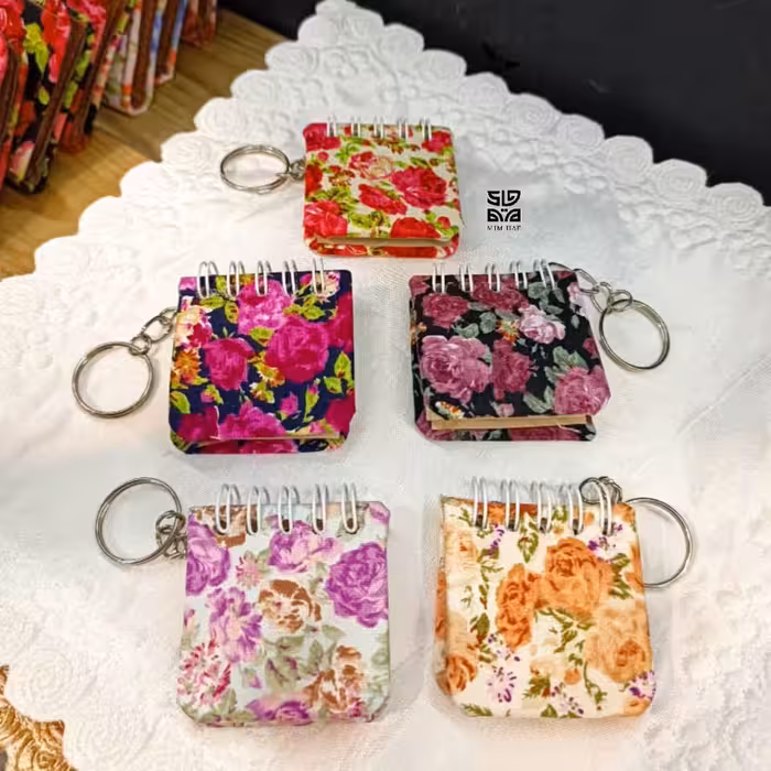 جاکلیدی و جاسوئیچی ..