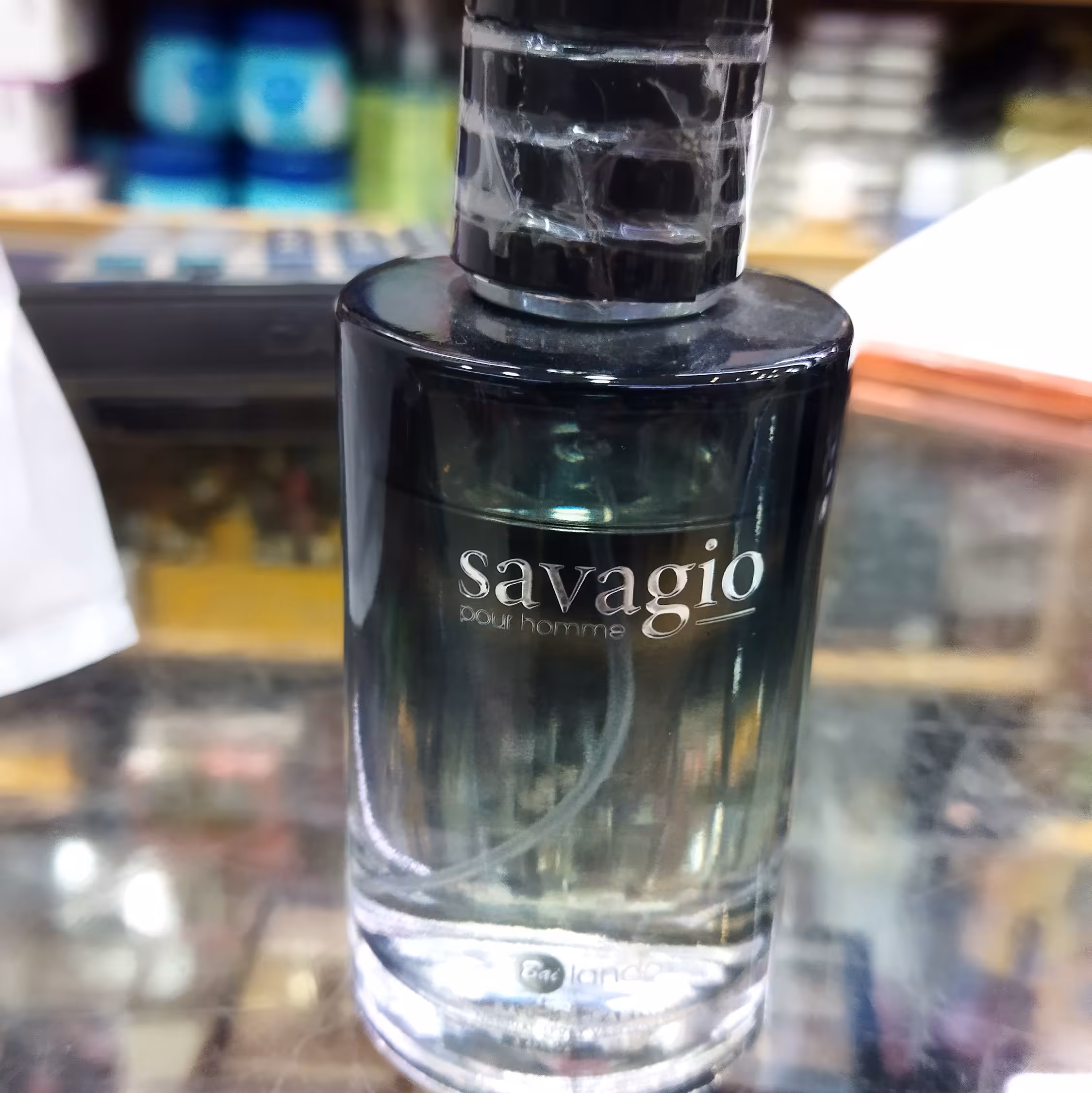 ادکلن مردانه شرکتی  ساواج 100میل (قبل ثبت حتما موجودی بگیرید )