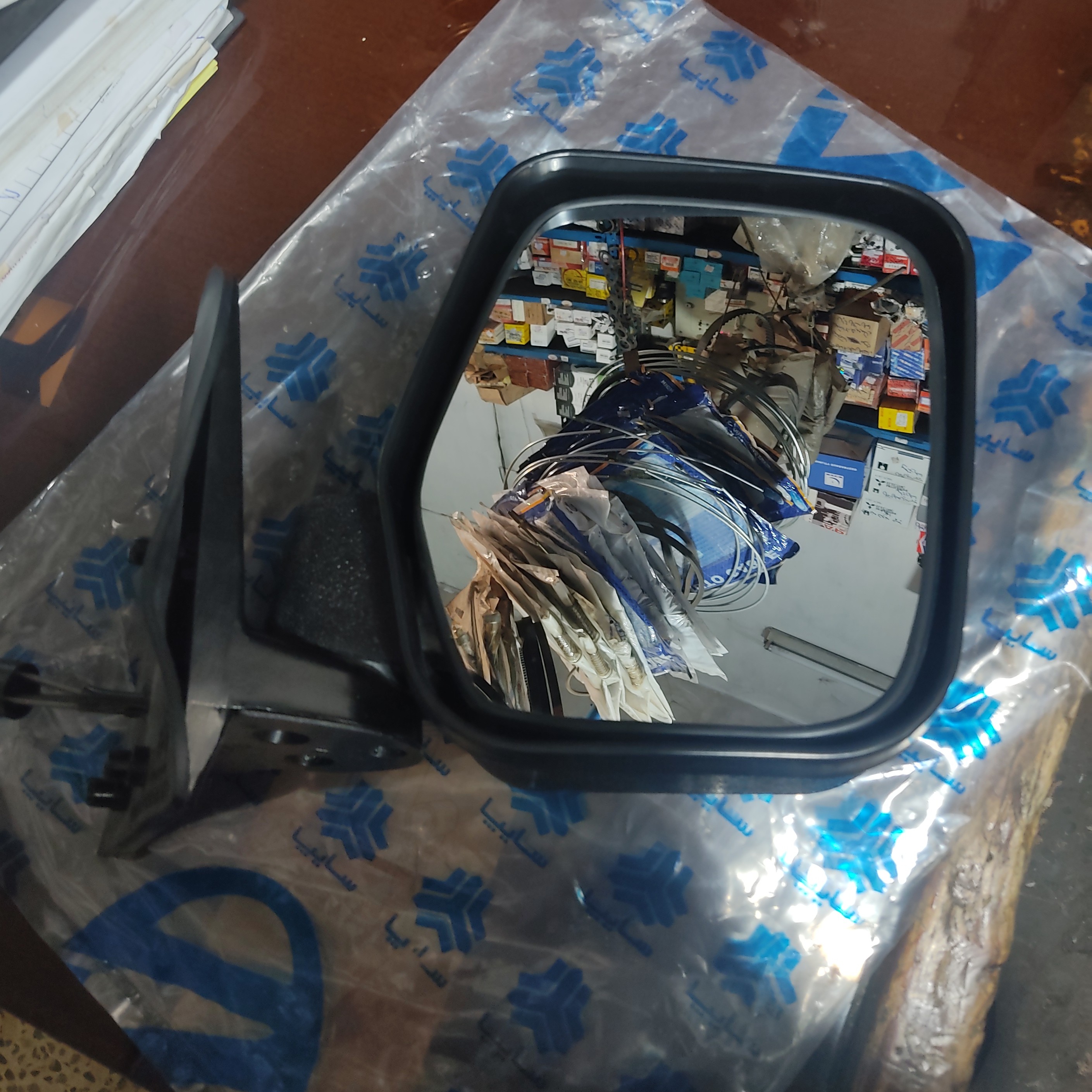 آینه بغل نیسان