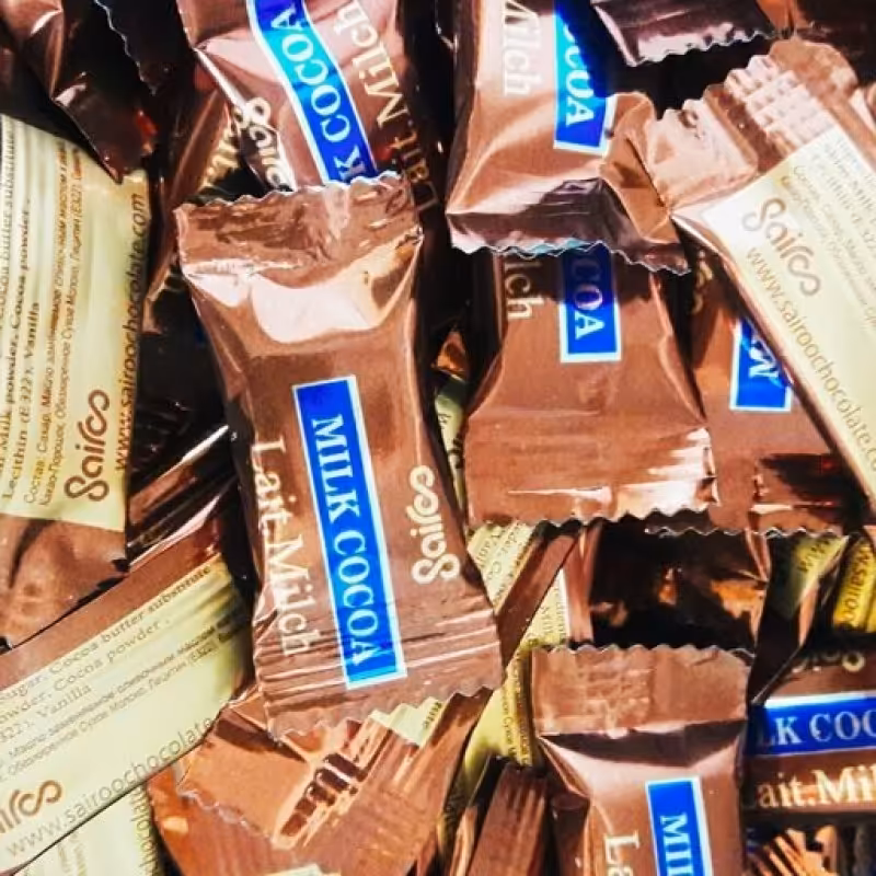 شکلات شیری سایرو دو سر پرس sairoo یک کیلویی